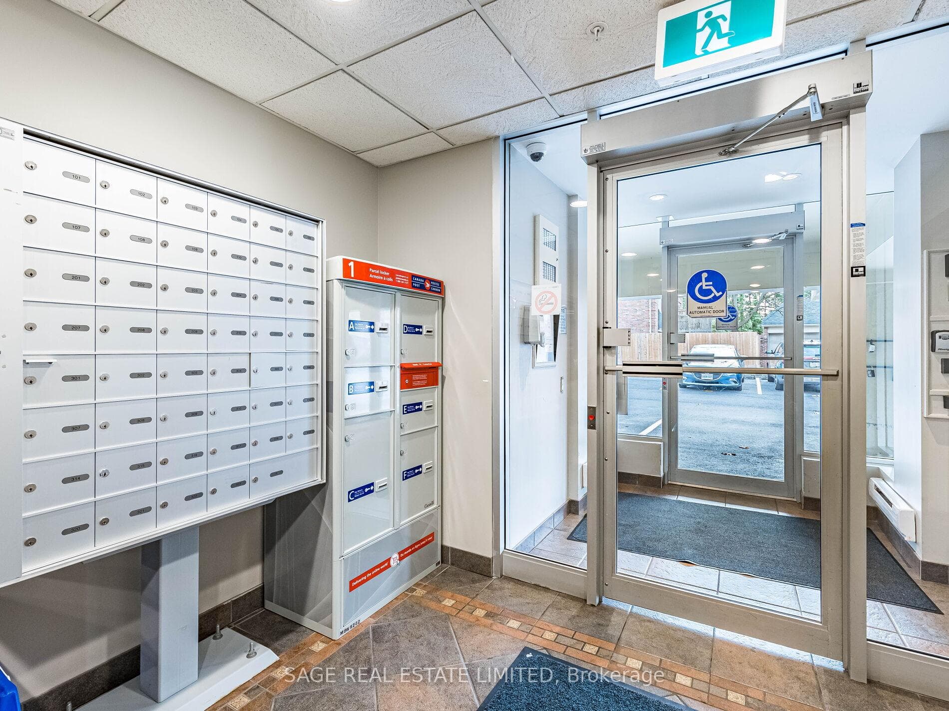 3531 Lake Shore Boulevard Unit 202 photo 8