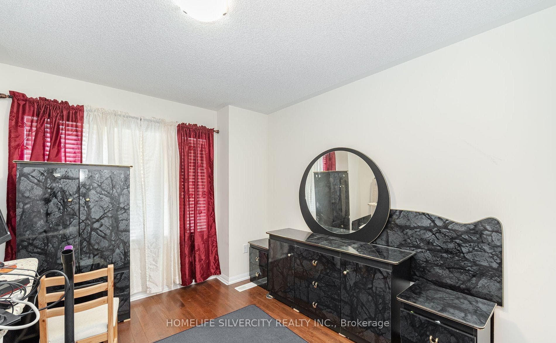 33 Bloom Drive photo 30