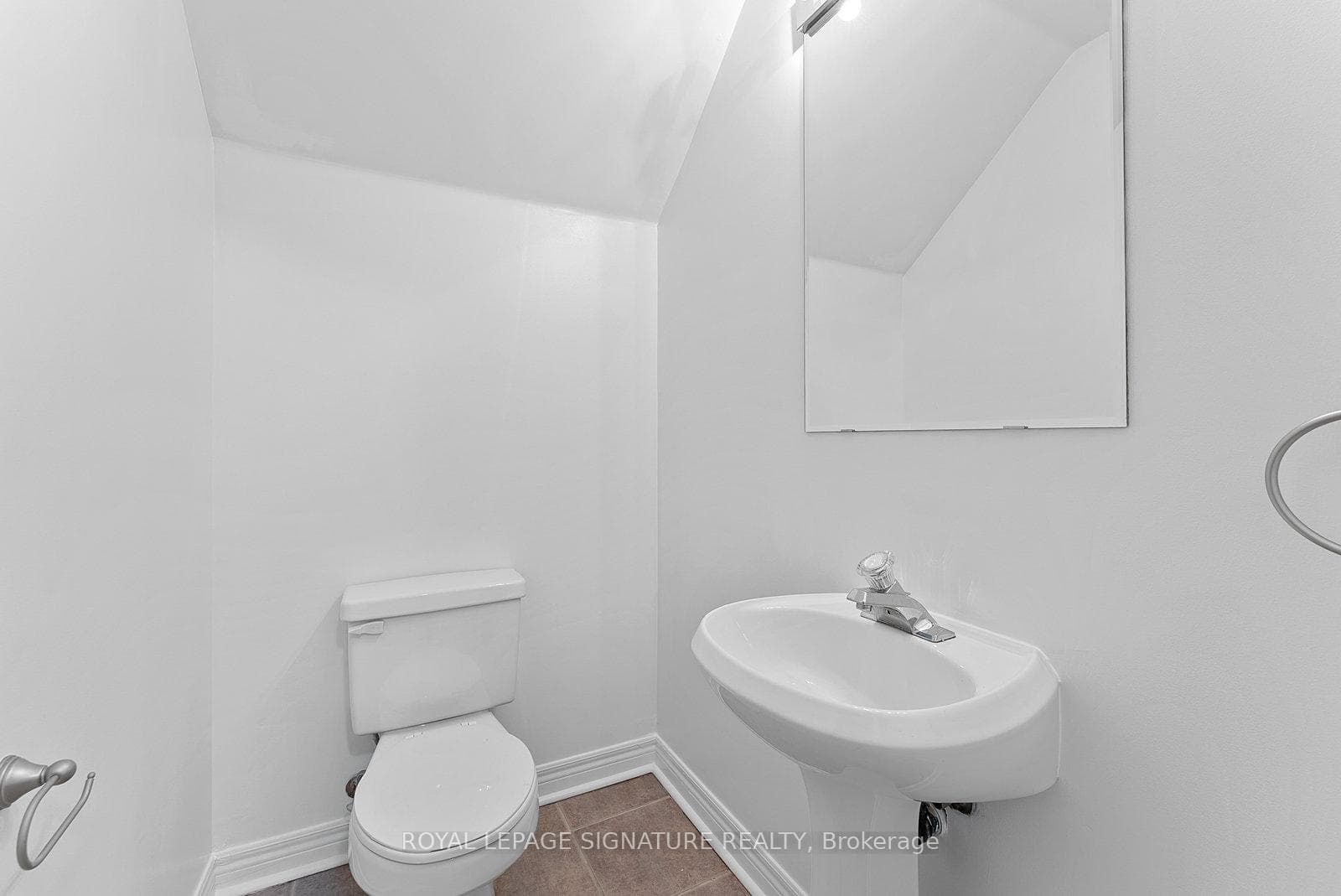 116 Evans Avenue Unit 3 photo 33