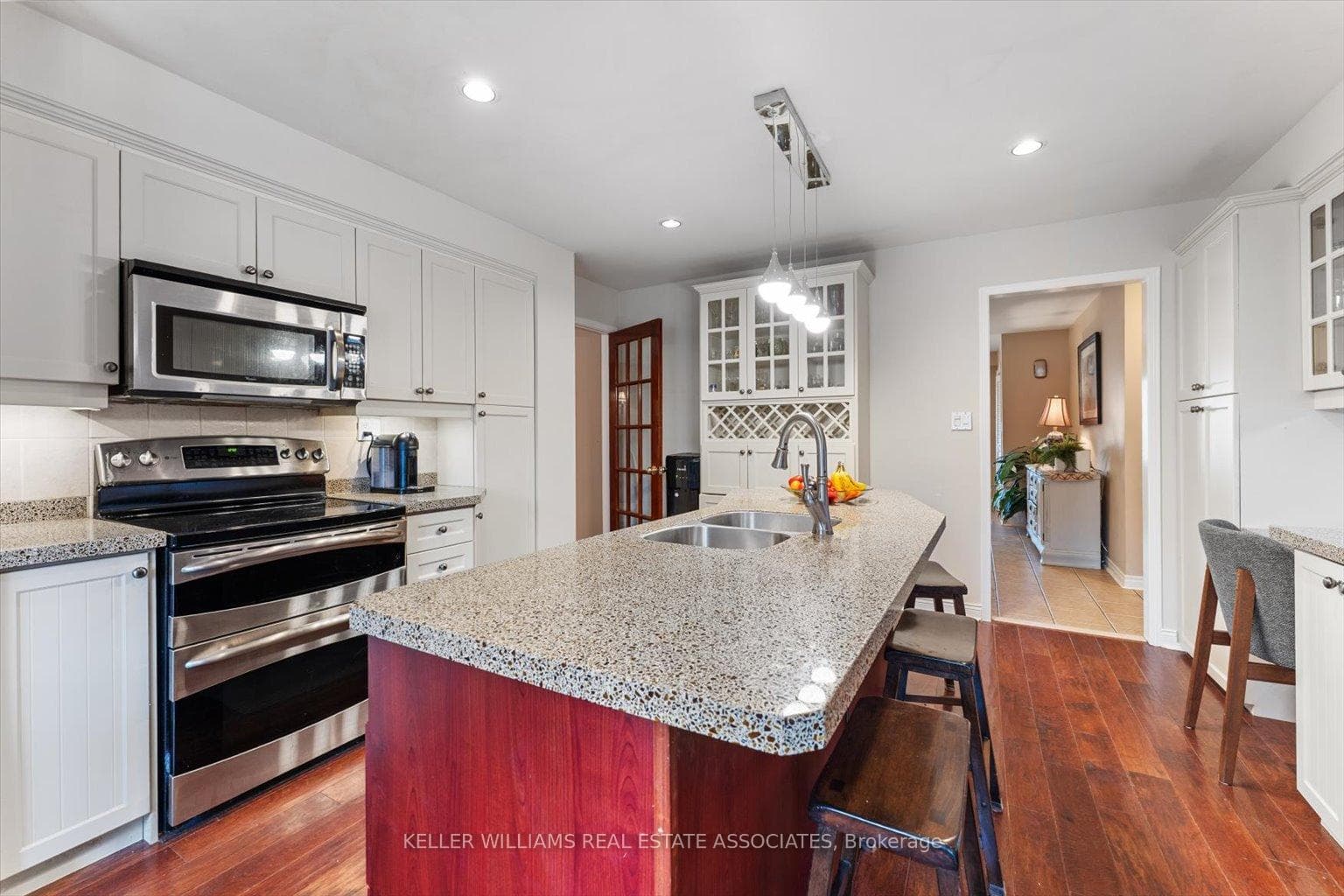 39 Maplewood Road photo 8