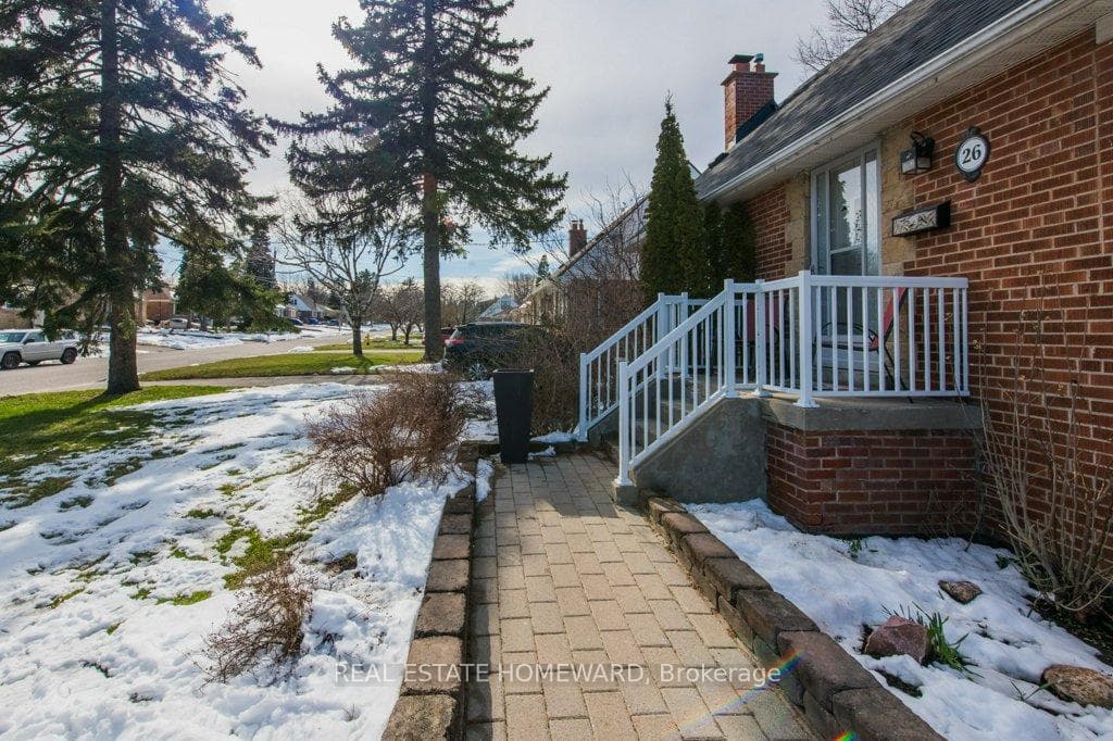 26 Granard Boulevard photo 2