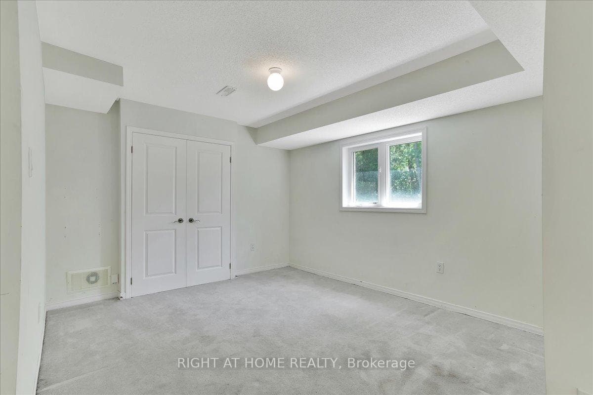 1011 Abram Court photo 31