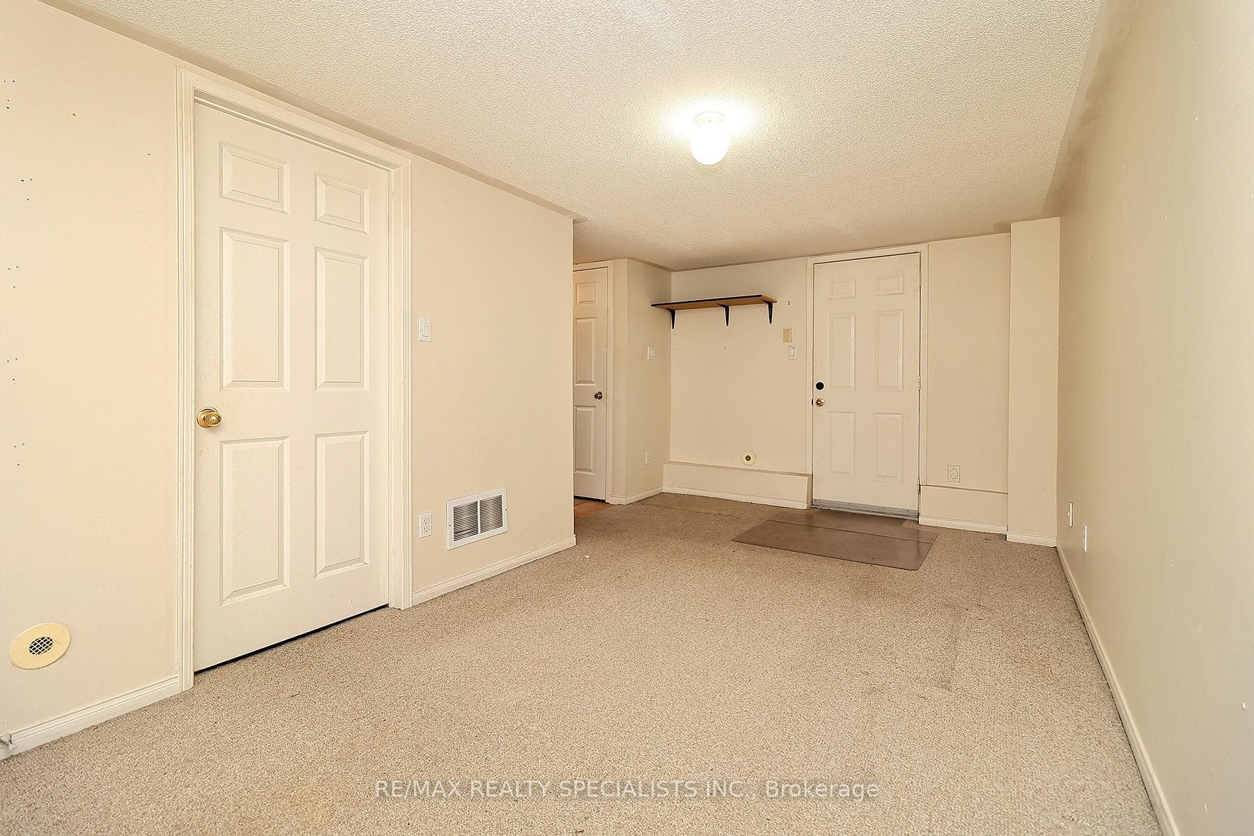 6552 Opera Glass Crescent photo 29