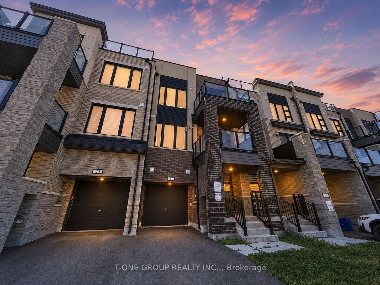 21 Gilbert Wright Avenue photo 1