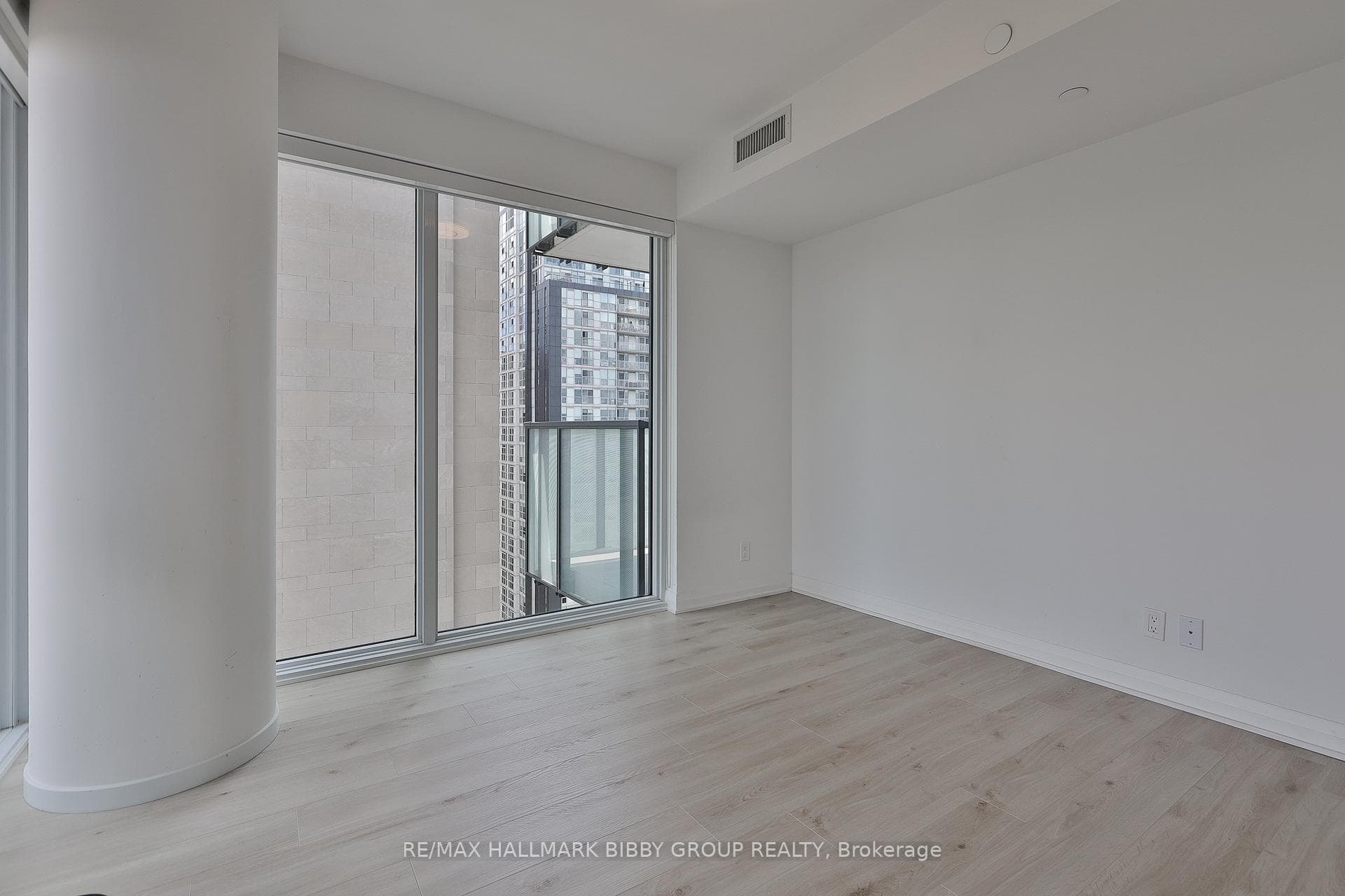 99 Foxbar Road Unit 1808 photo 16