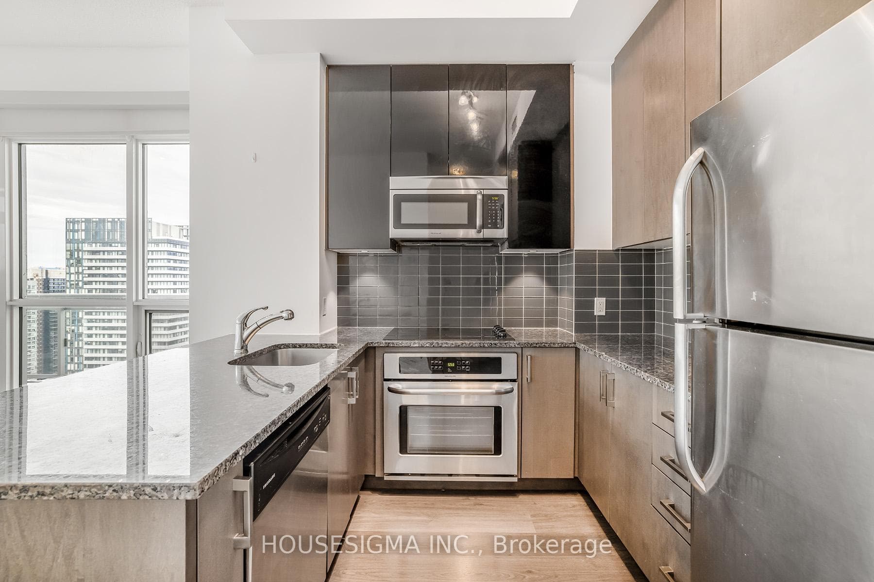 89 Dunfield Avenue Unit 3505 photo 14