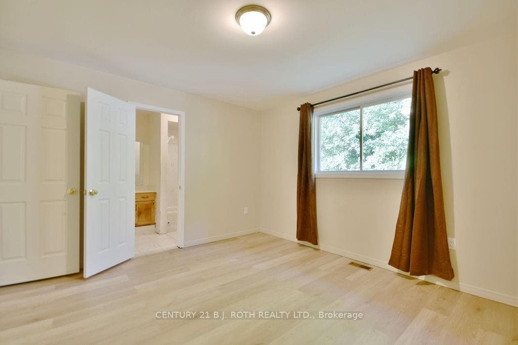 25 JOHNSON Street photo 18