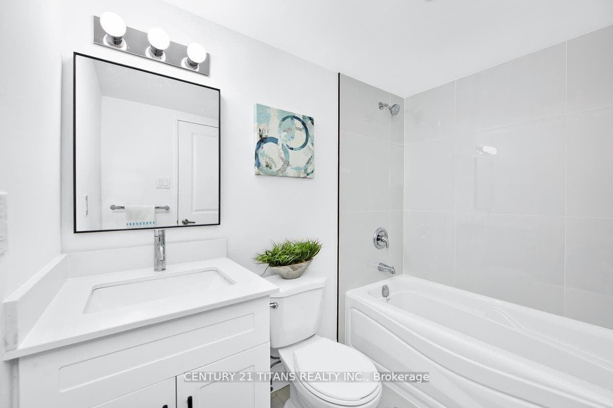 100 Wingarden Court Unit 201 photo 10