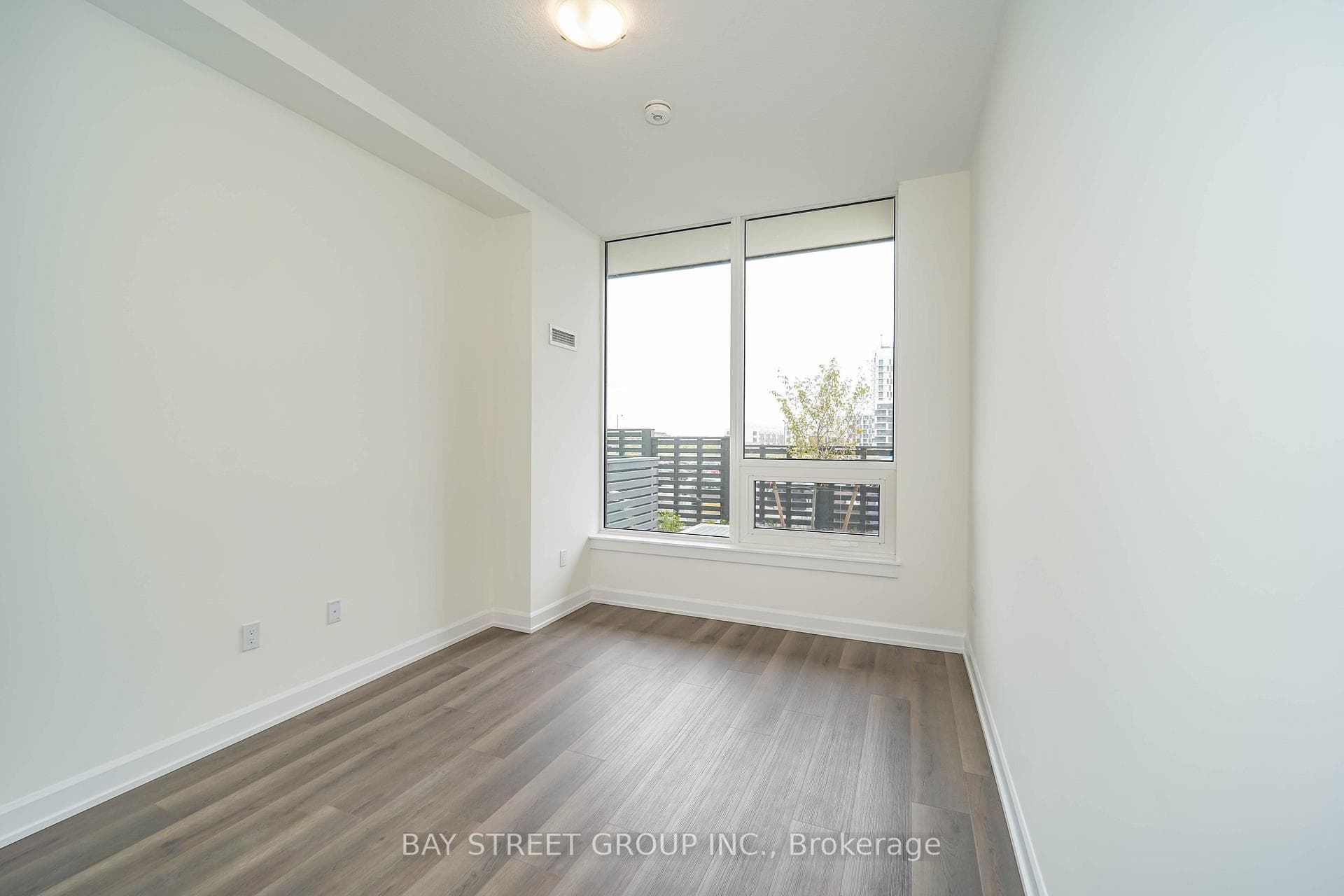 3200 William Coltson Avenue Unit 113 photo 28
