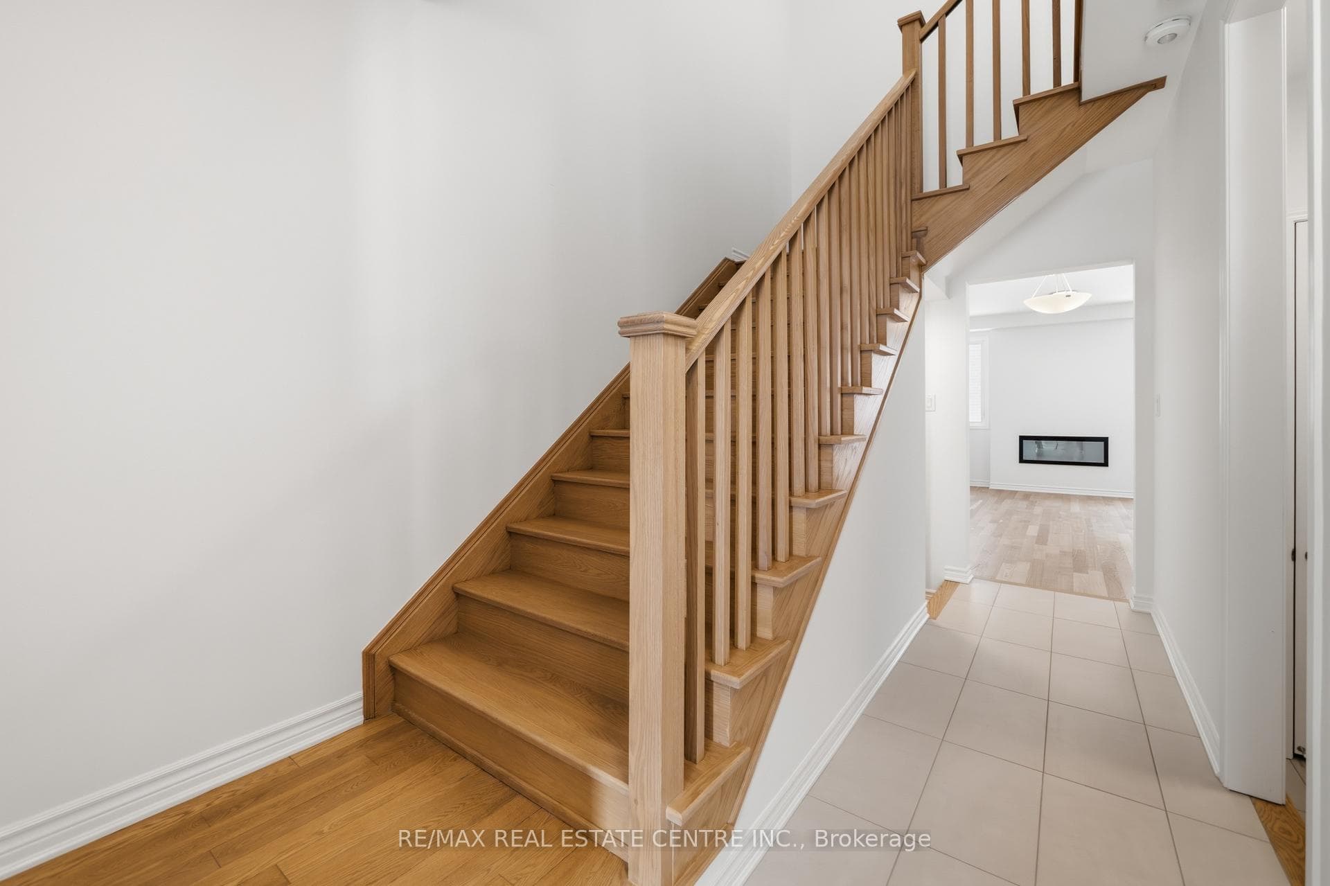 3155 Meadowridge Drive photo 10