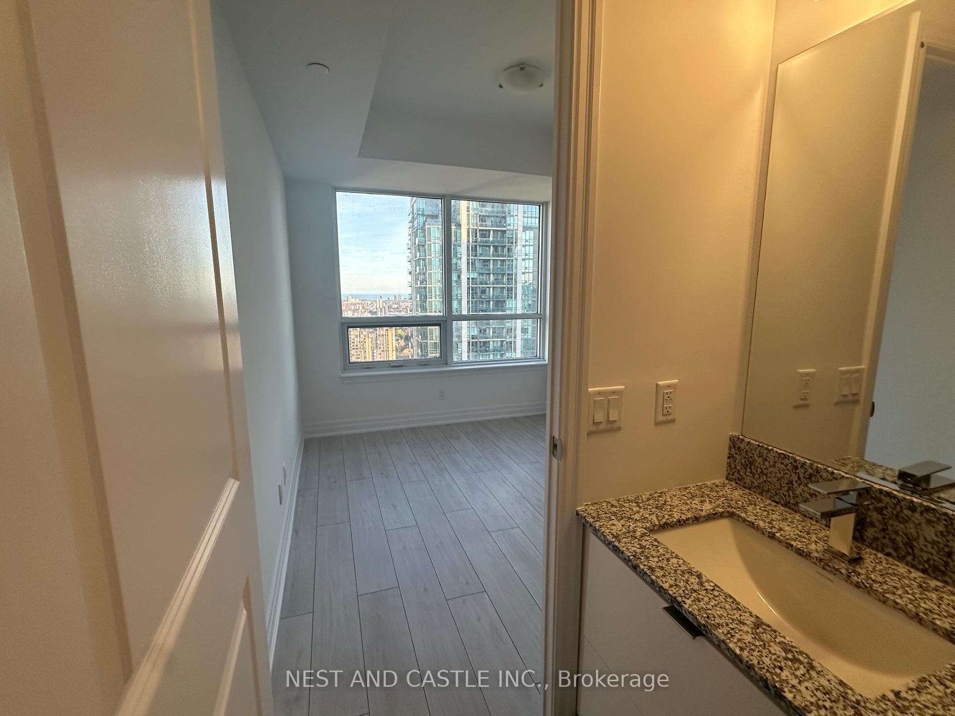 30 Elm Drive Unit 2107 photo 29