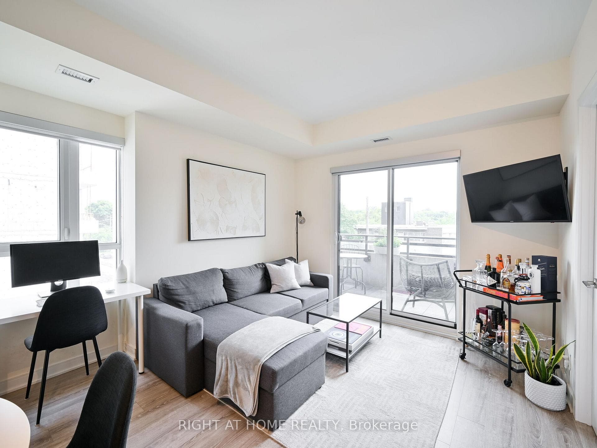 1 Neighbourhood Lane Unit 407 photo 15