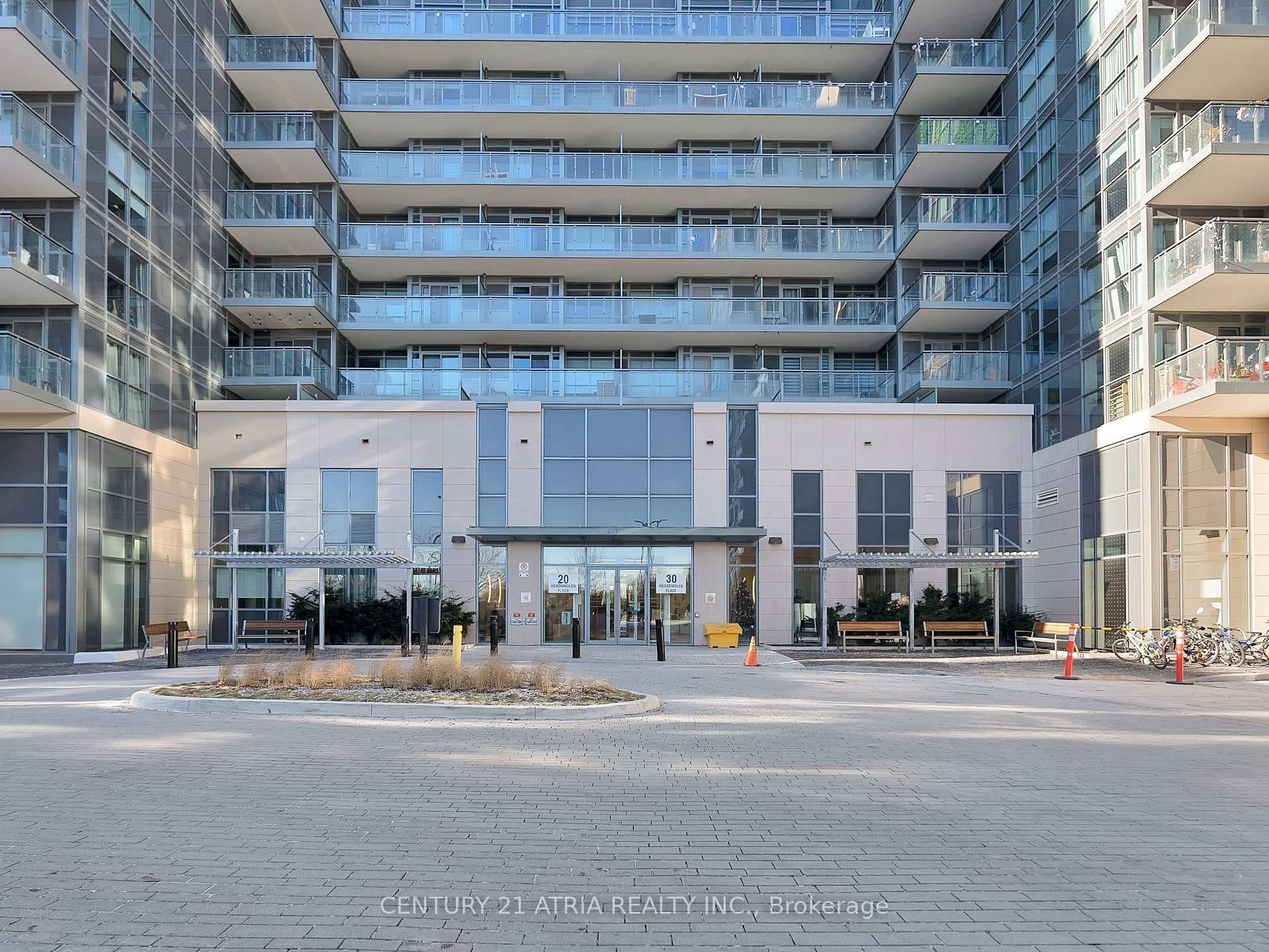 30 Meadowglen Place Unit 1505 photo 6