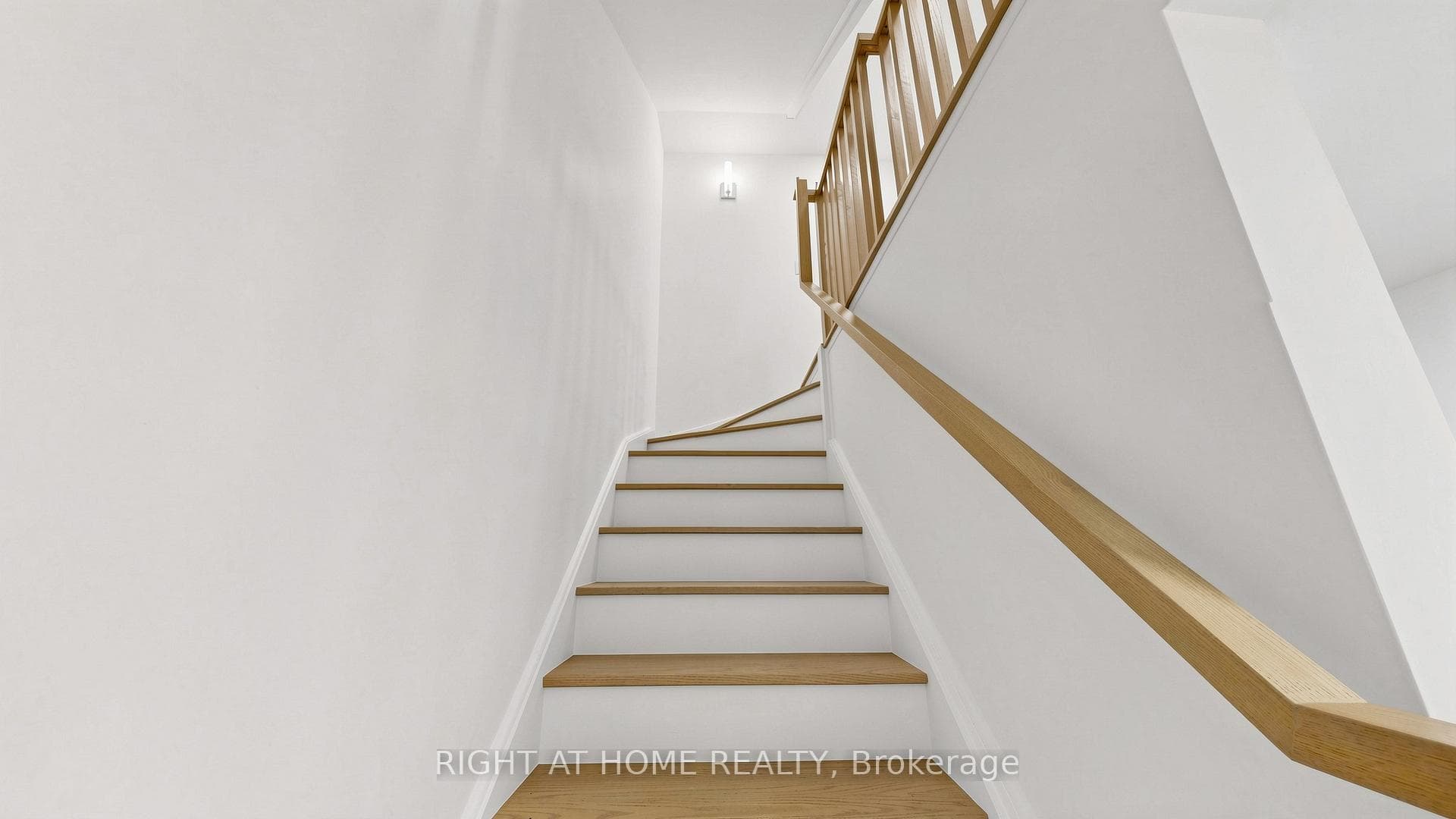 1459 O'Connor Drive Unit TH 2 photo 17