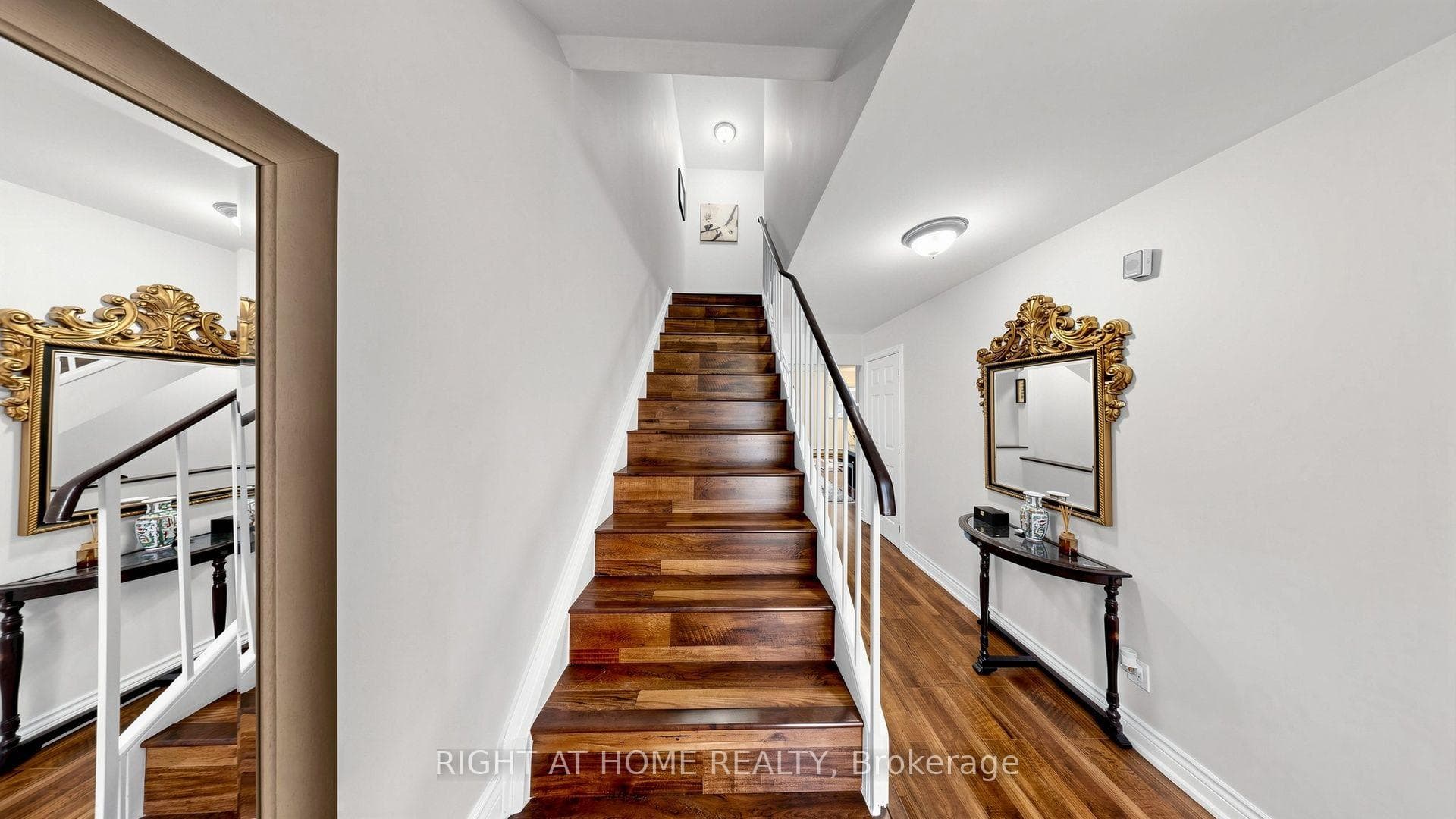 4 Harper Way photo 14