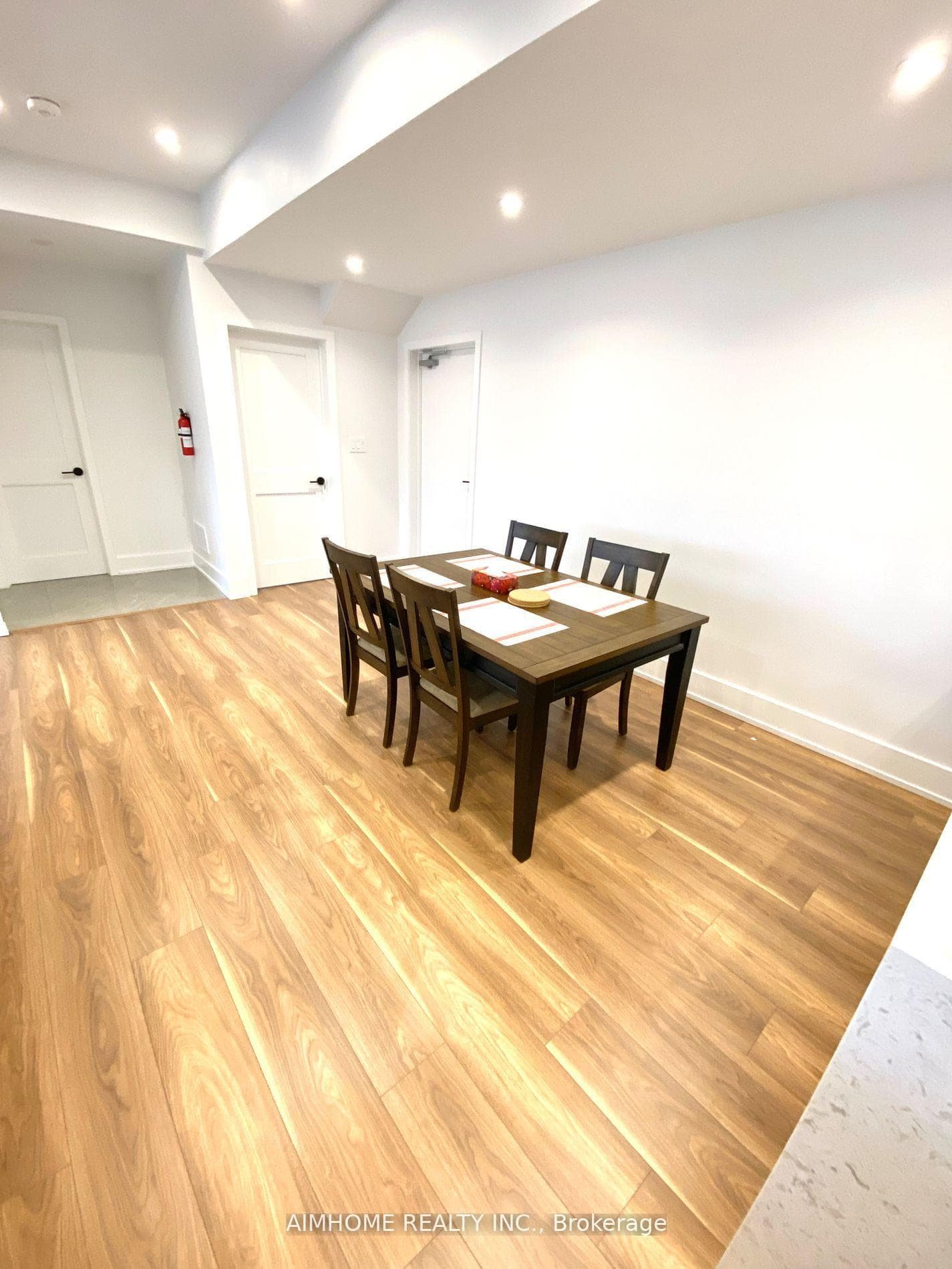 225 Maxwell Street Unit (Lower) photo 17