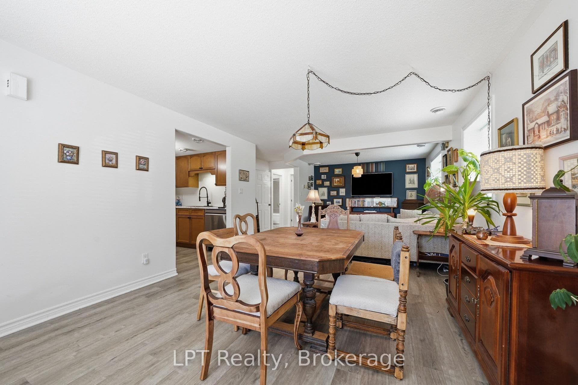 37 Lake Breeze Court Unit 5A photo 10