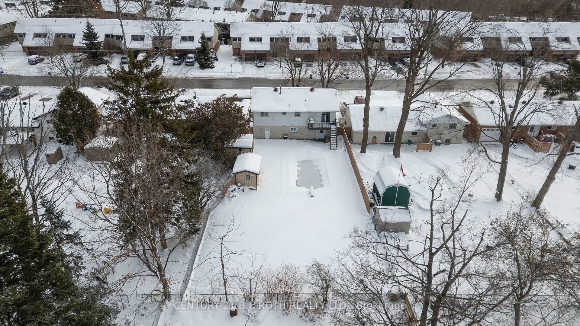 440 Barrie Road photo 39