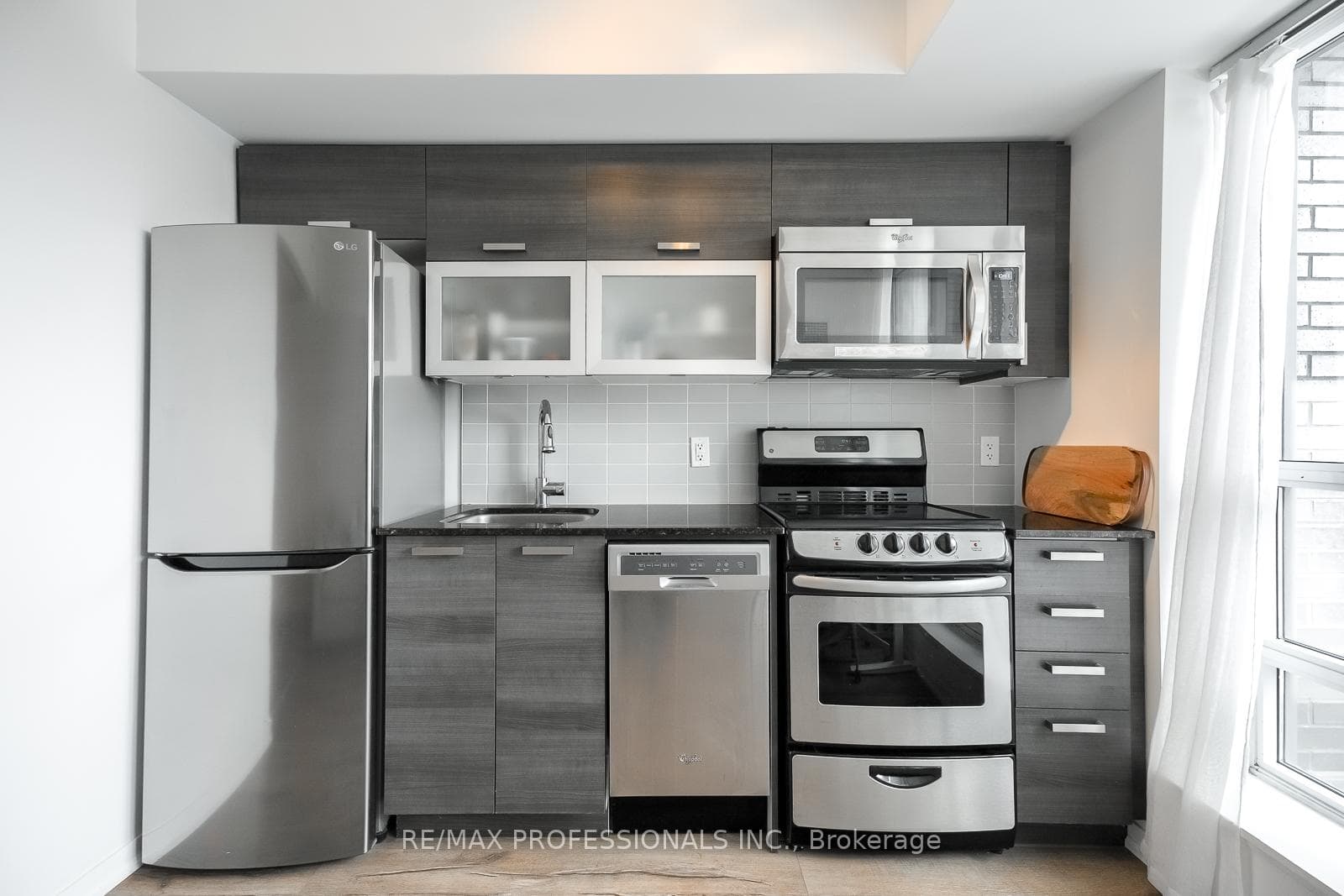 68 Abell Street Unit 743 photo 2