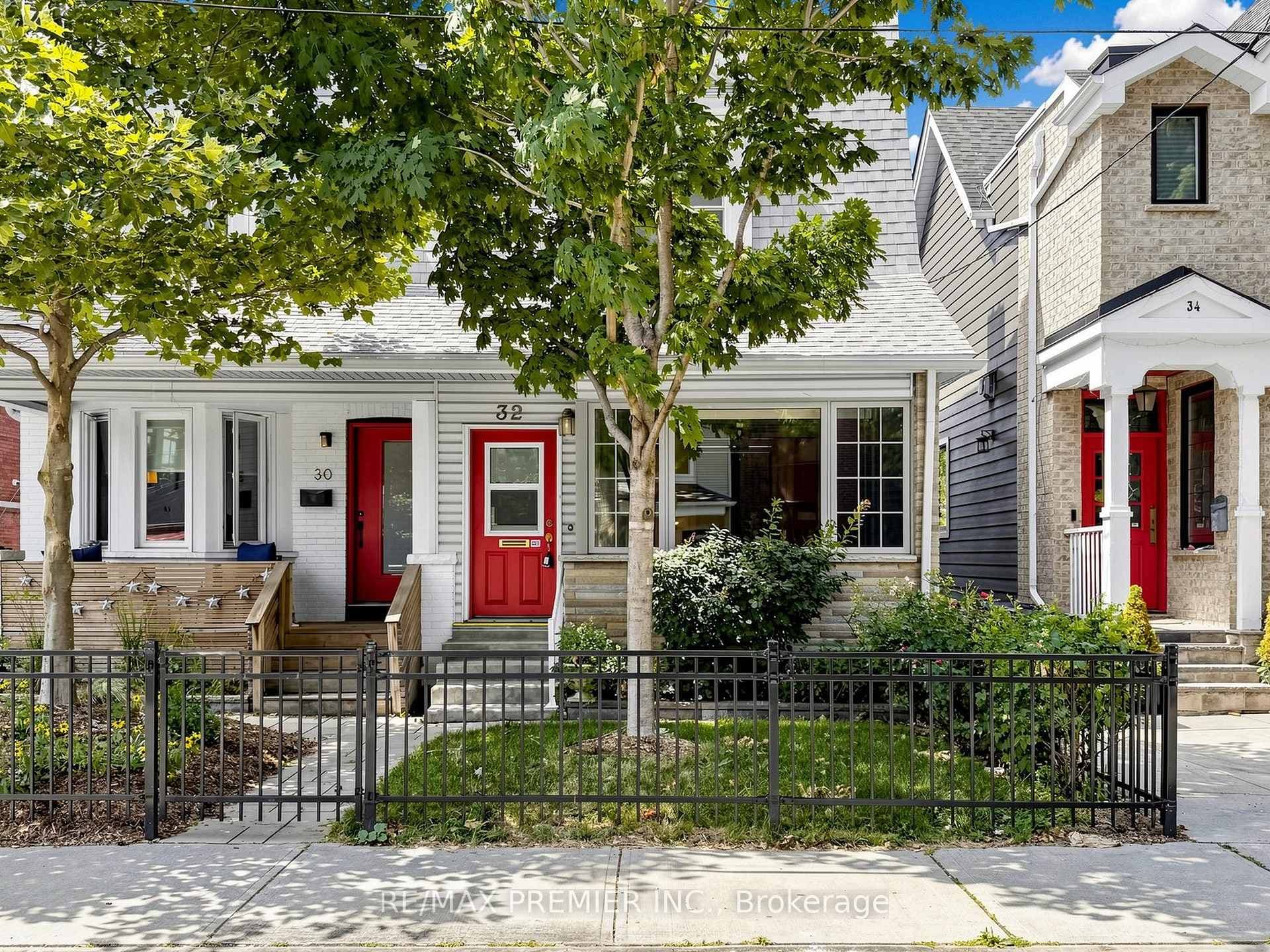 32 Ritchie Avenue photo 1