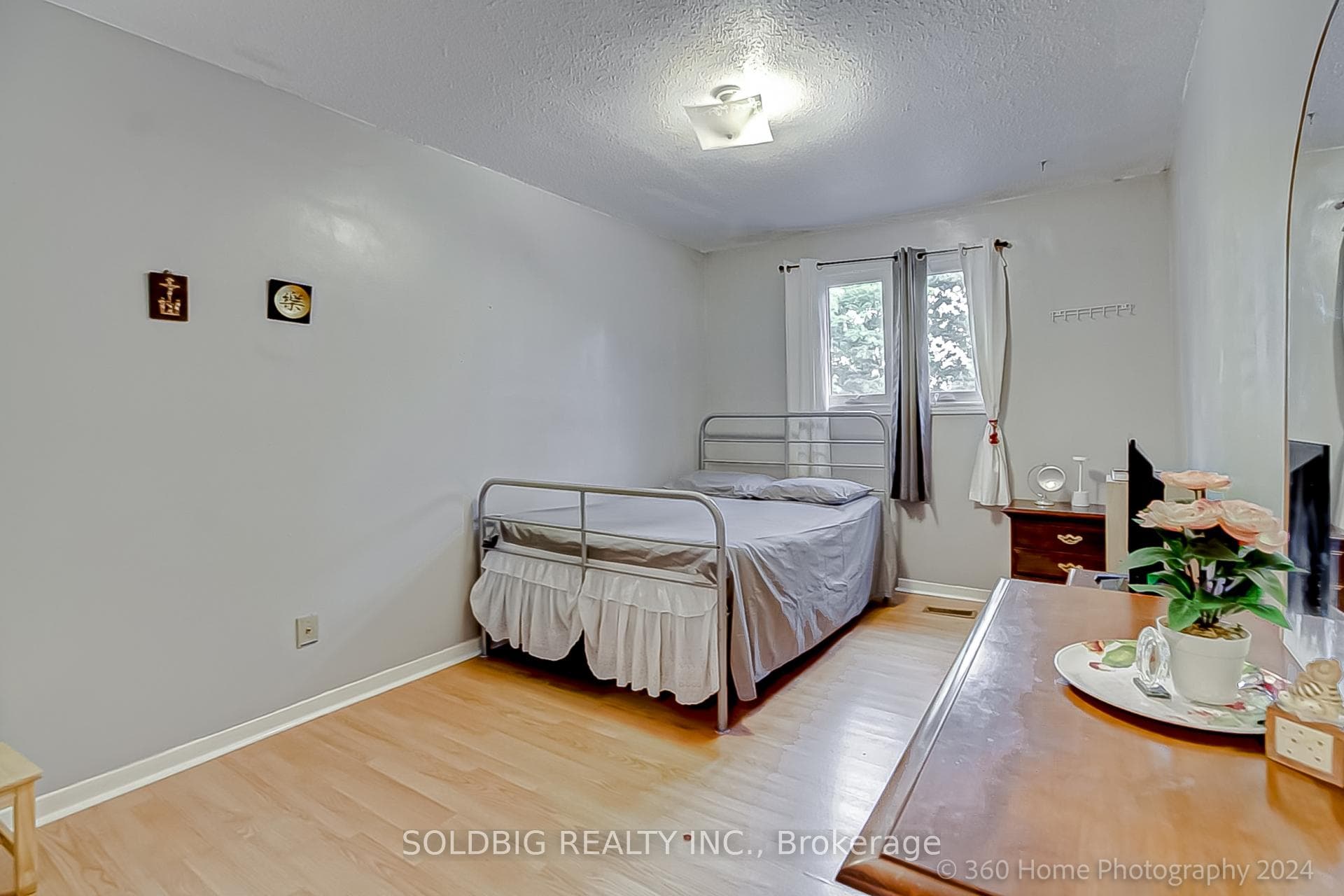 4074 Bishopstoke Lane photo 28