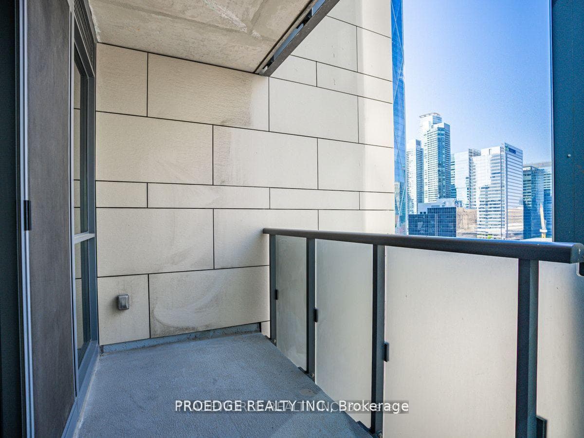 1 The Esplanade Street Unit 1504 photo 3