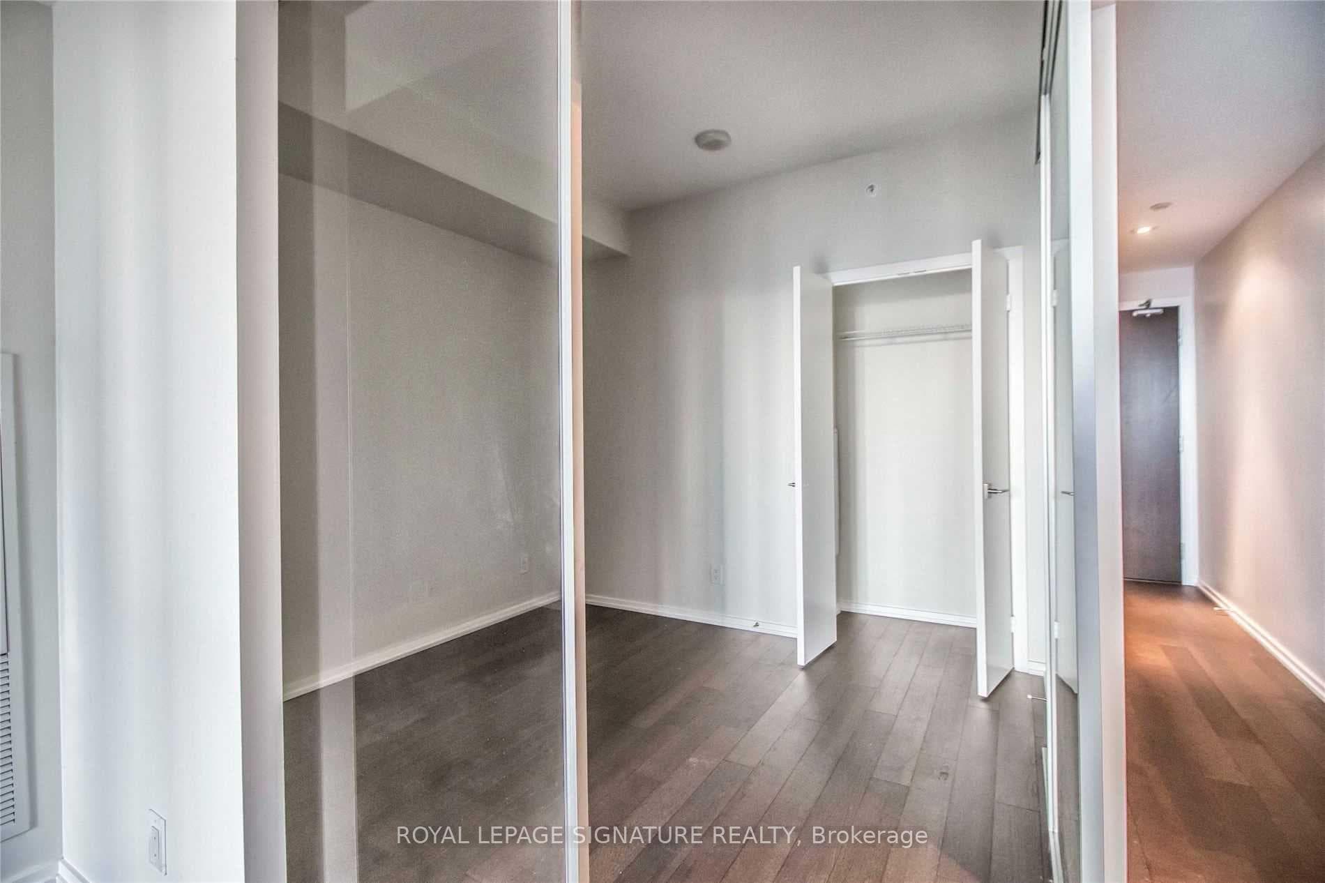 70 Temperance Street Unit 3914 photo 20