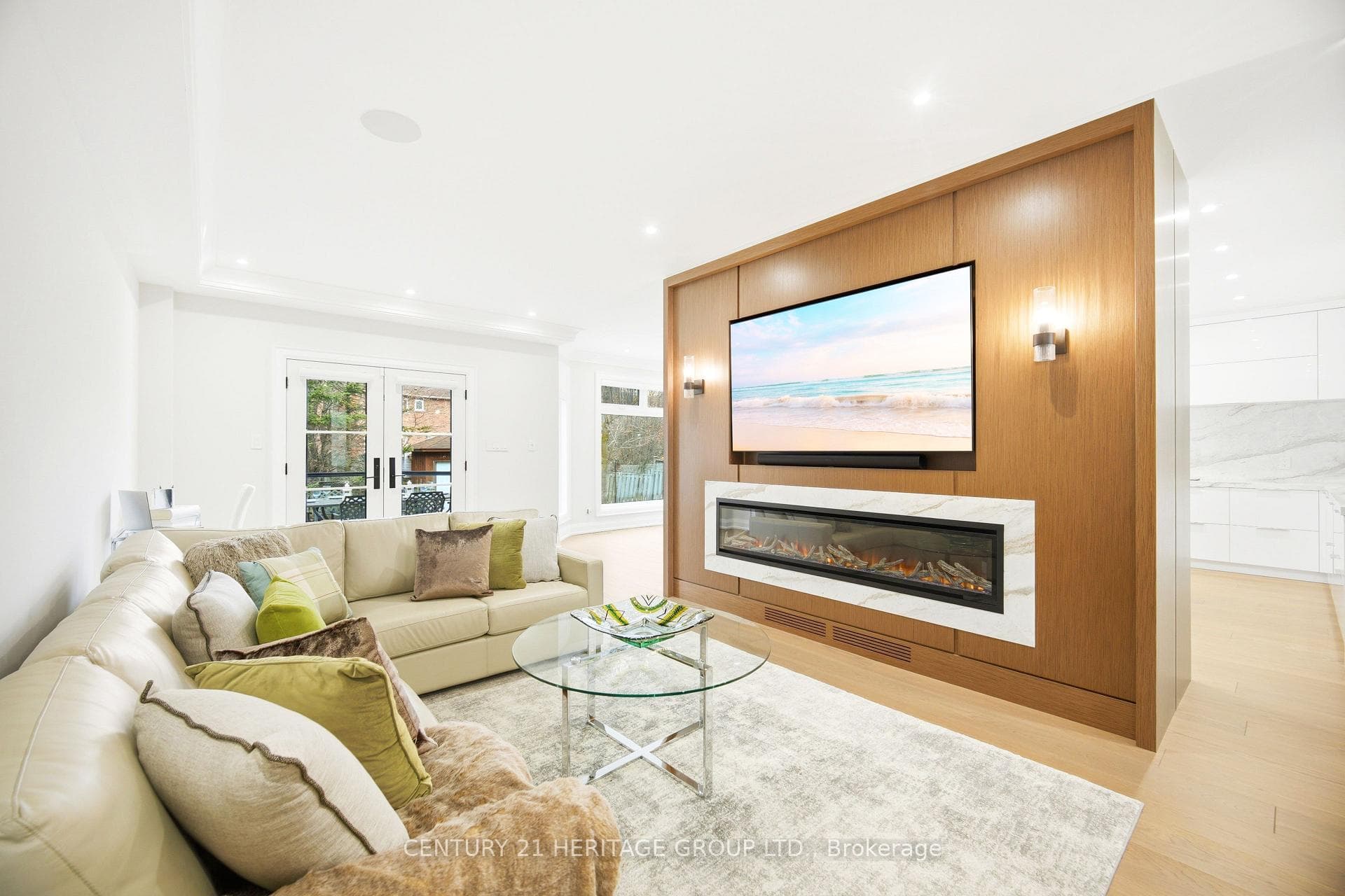 59 Estate Garden Drive photo 13