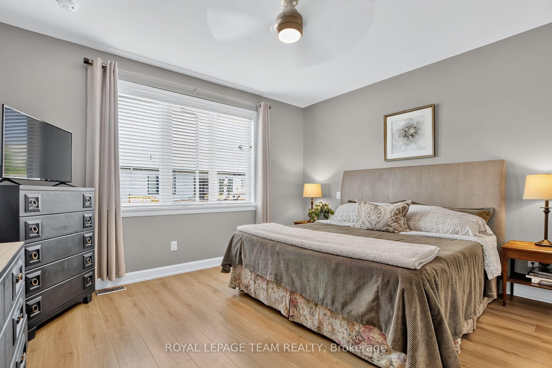 Spacious "king sized" Primary bedroom