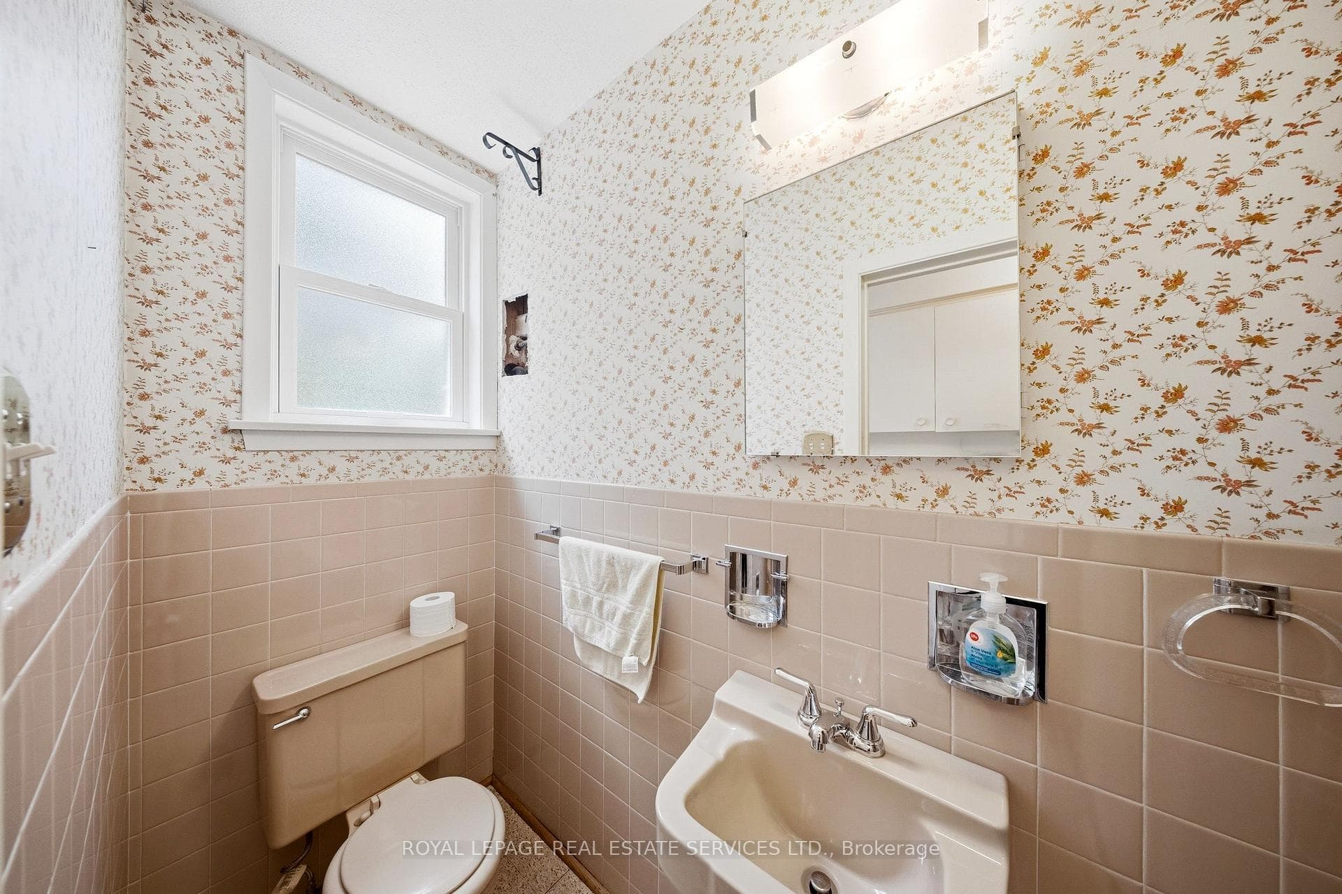 28 Bemersyde Drive photo 33
