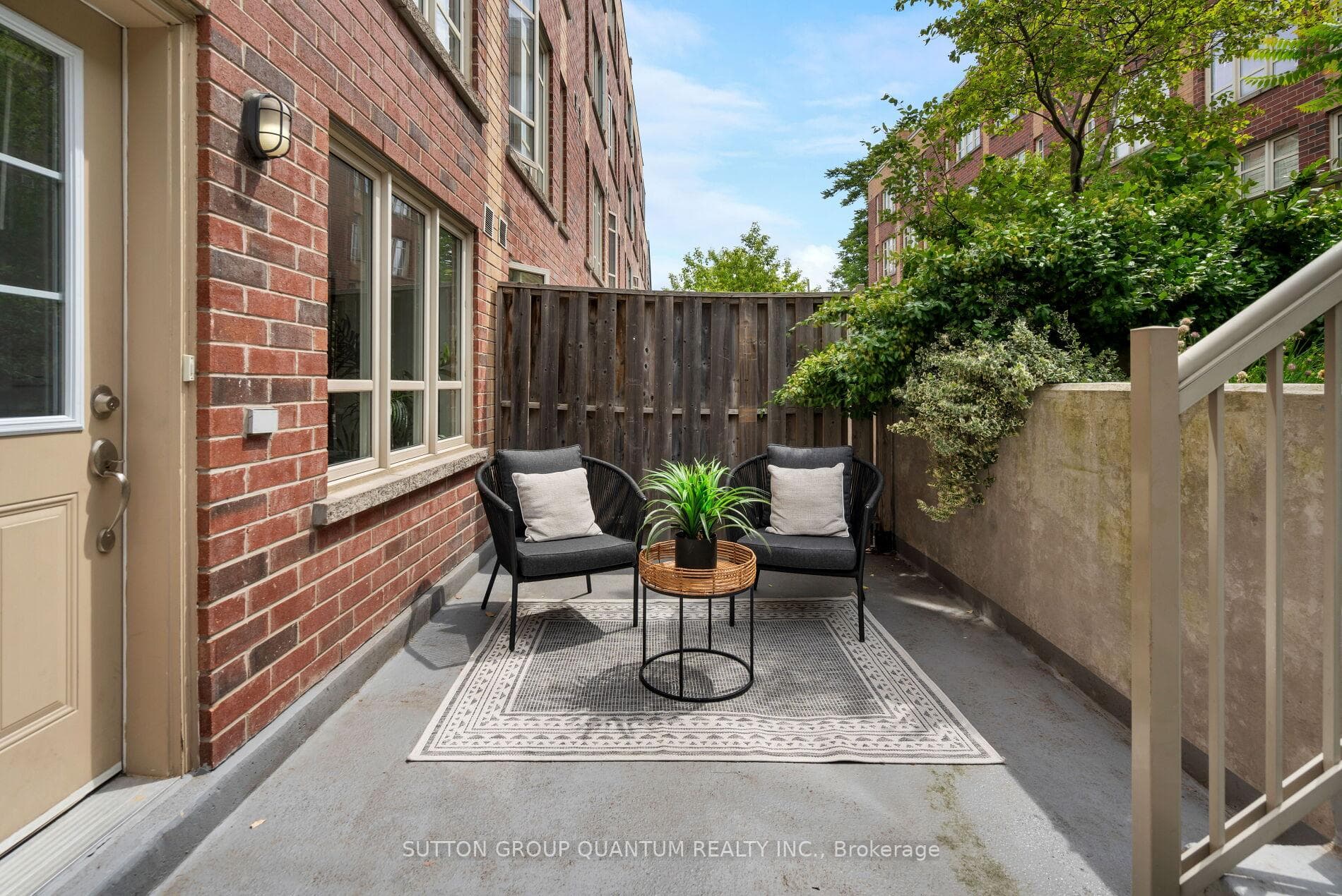 351 Wallace Avenue Unit 160 photo 3