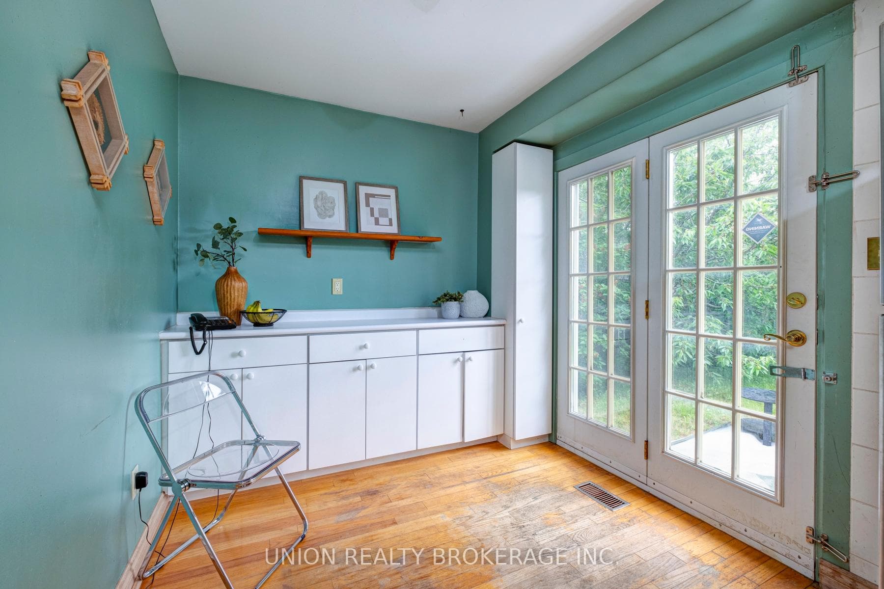 74 Coalport Drive photo 10