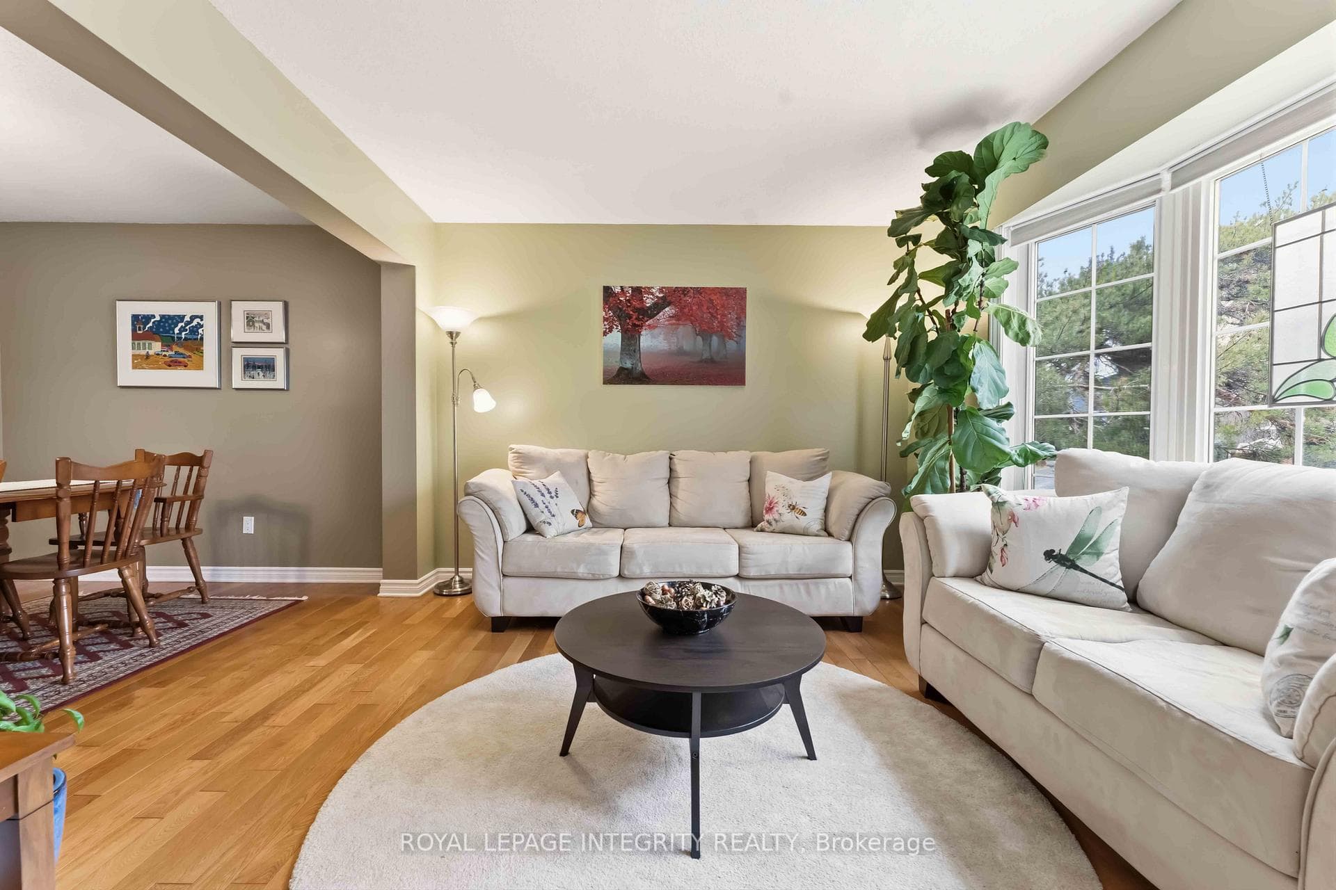 30 Longden Place photo 3