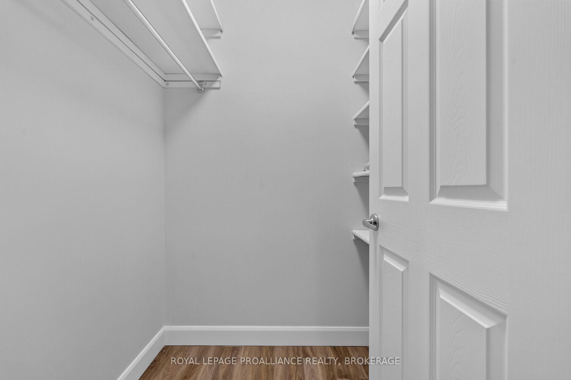 843 Woodbine Road photo 26