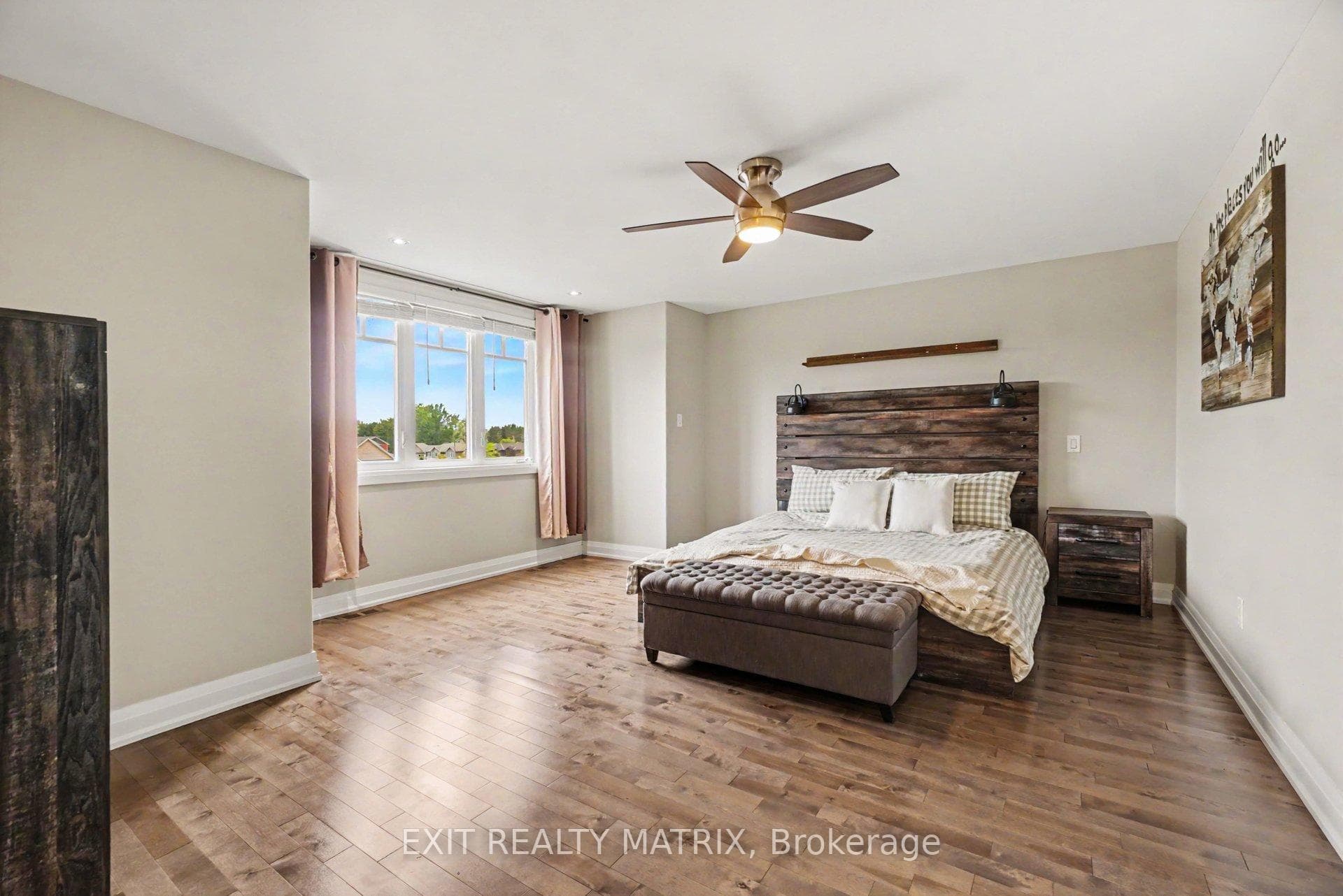 208 Nellie Street photo 15