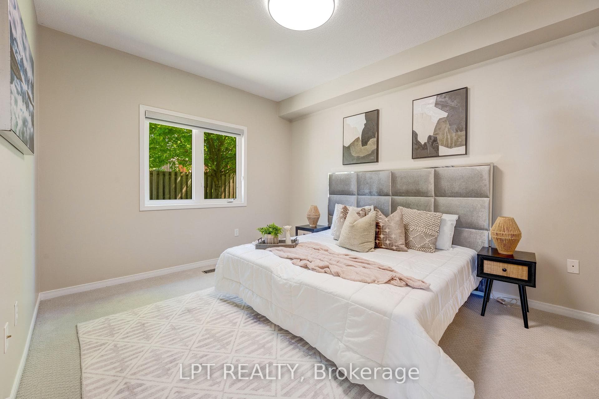 795 Laurelwood Drive Unit 13 photo 30