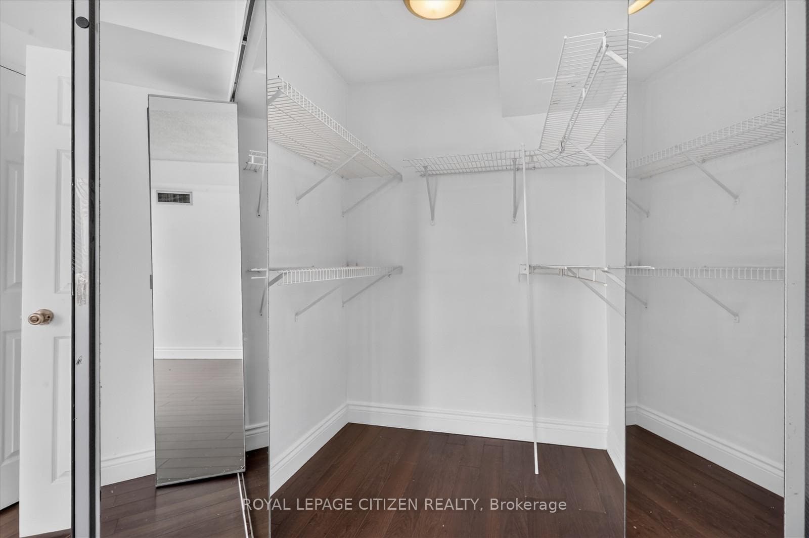 3605 Kariya Drive Unit 907 photo 21