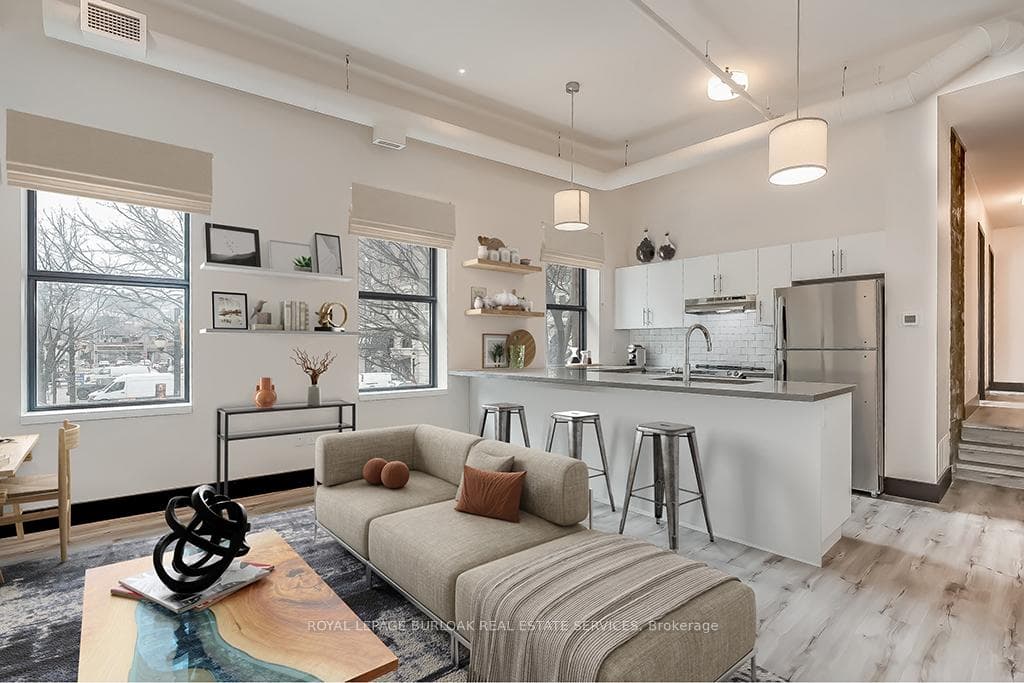 121 King Street Unit 201 photo 7