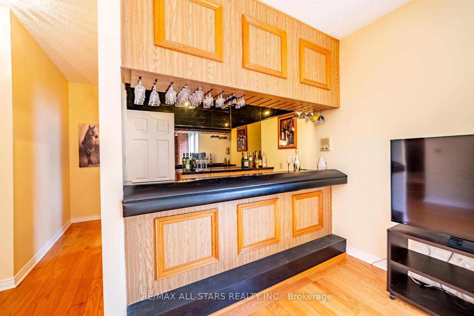 23 Forfardale Road photo 16