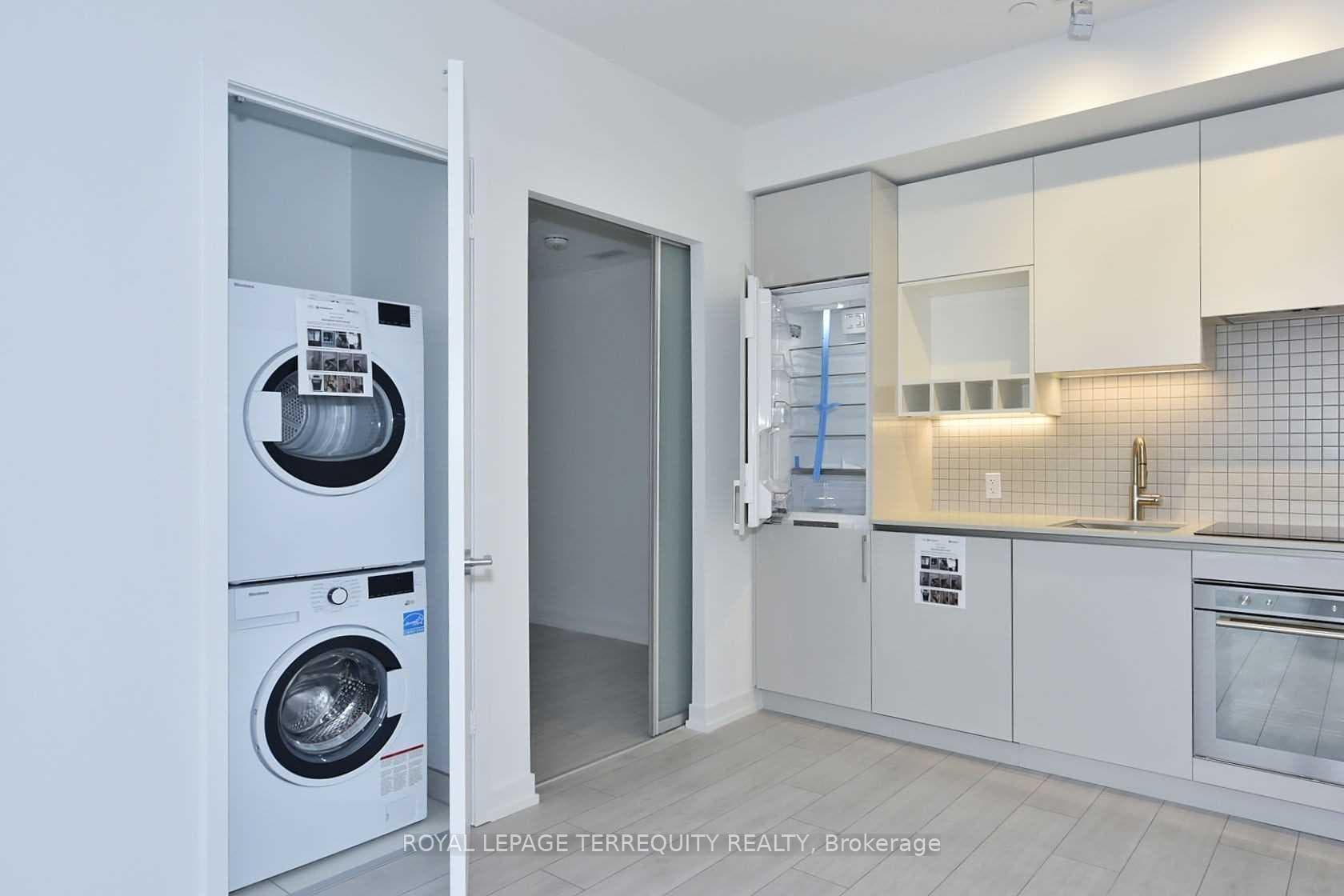 5 Buttermill Avenue Unit 1112 photo 19
