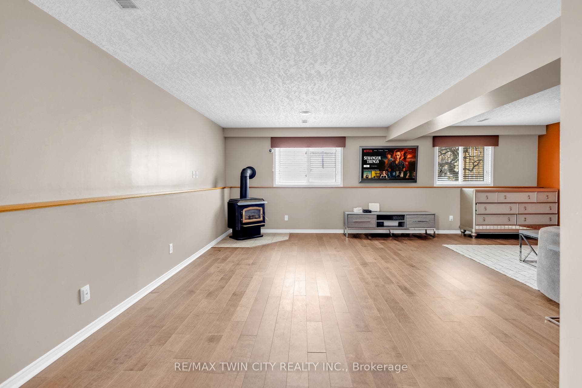 28 Ridgeway Crescent photo 11