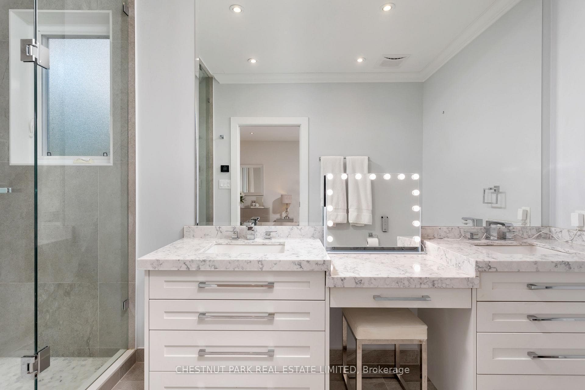 2106 Grange Drive photo 15