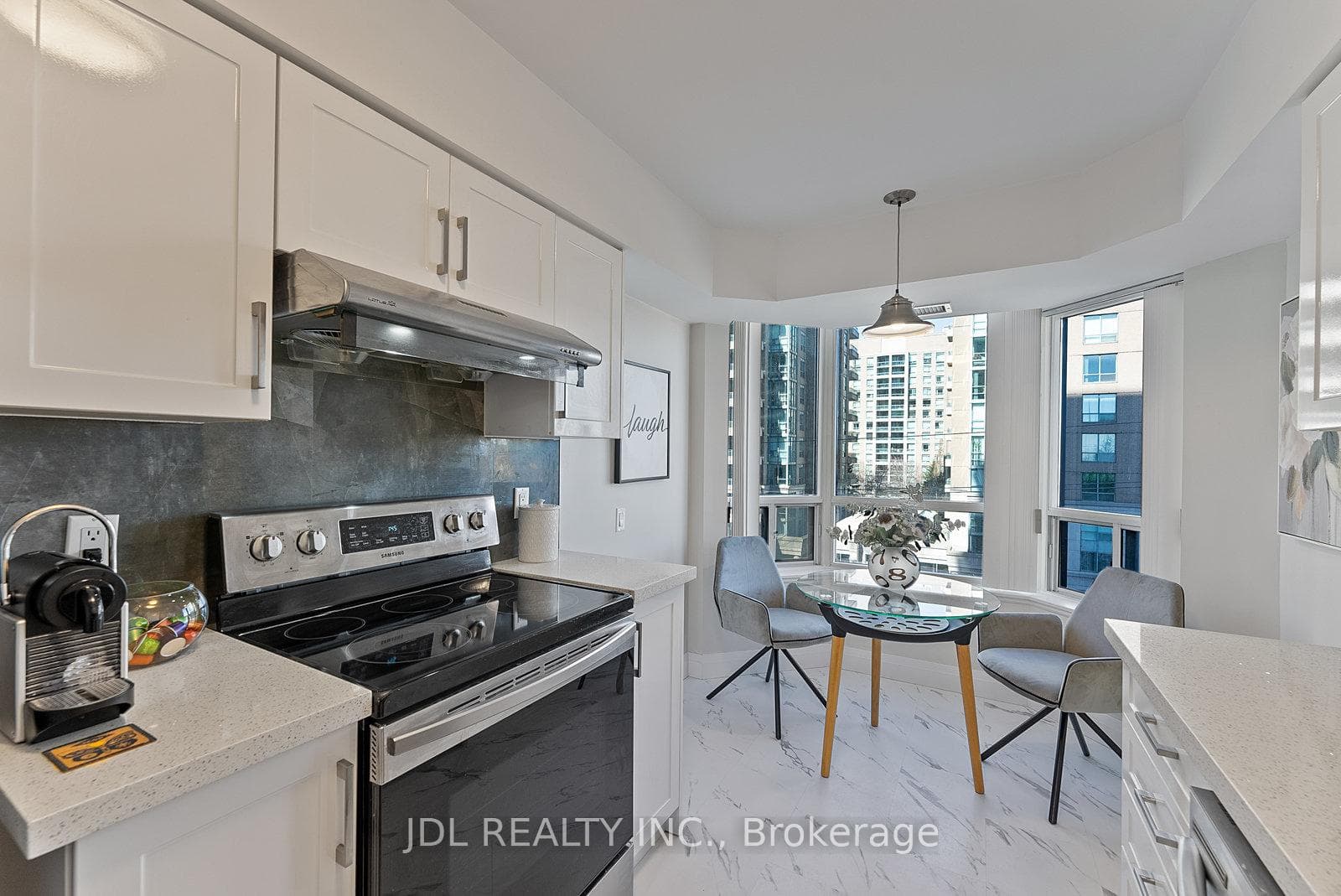 35 Finch Avenue Unit 605 photo 24