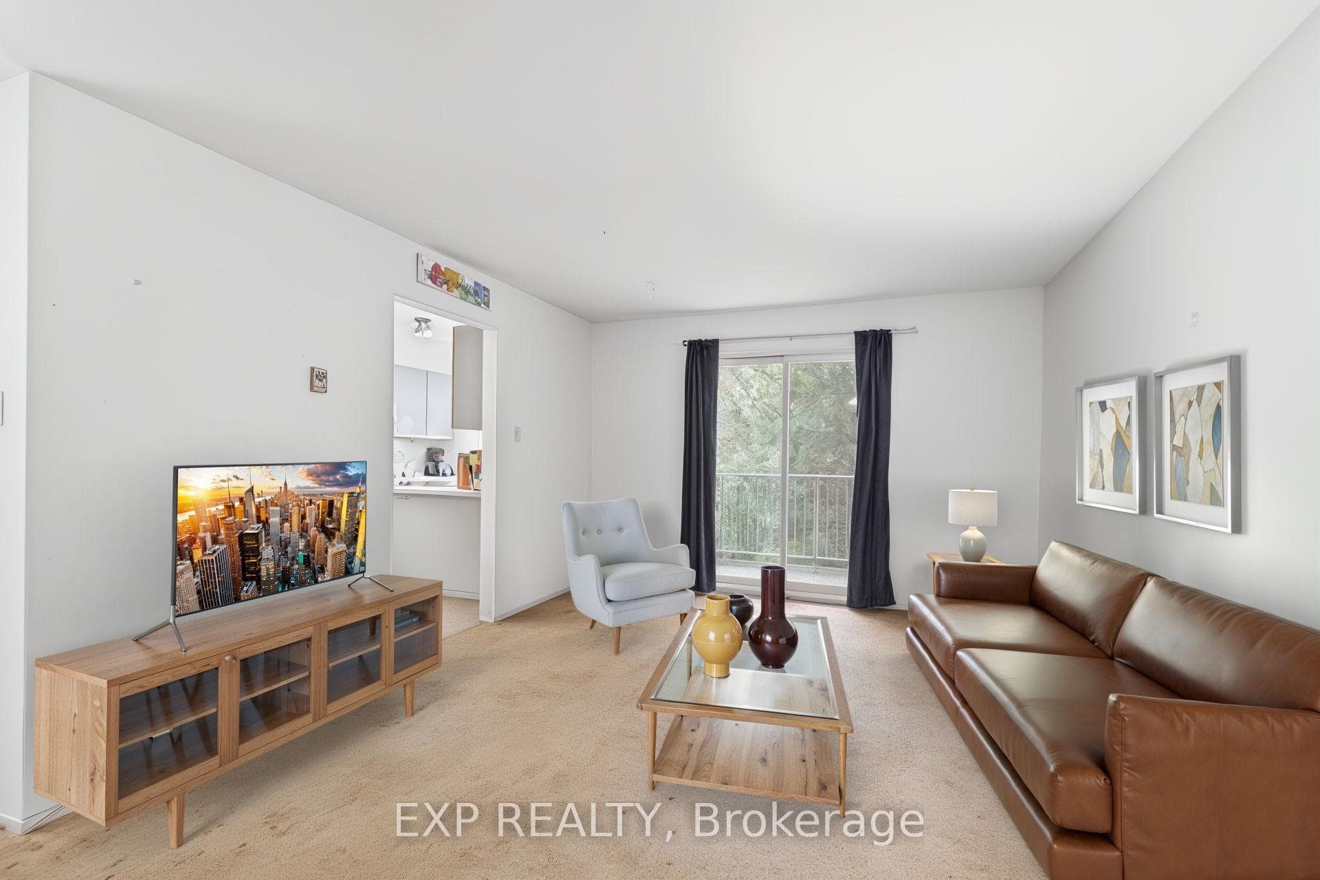270 Brittany Drive Unit 304 photo 9