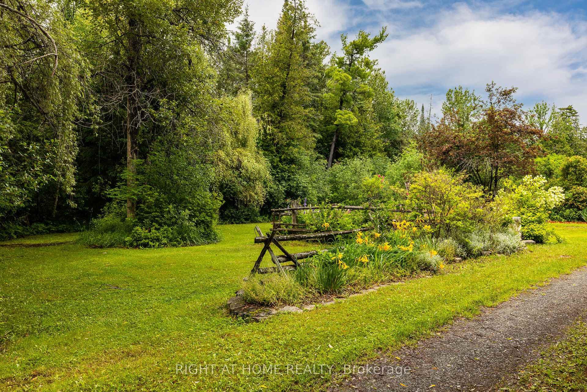 1828 Burnt Lands Road photo 43