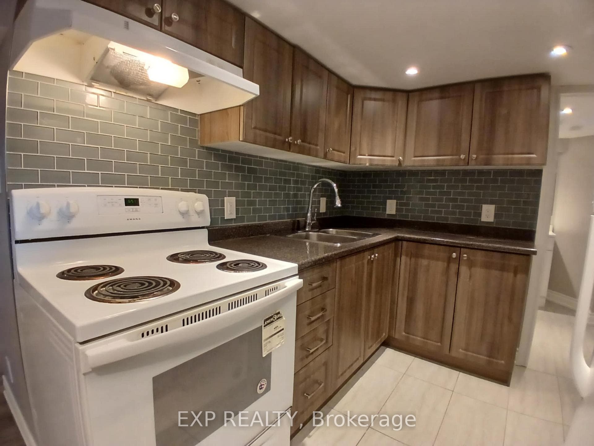 6 Dunkirk Road Unit Lower Level photo 8