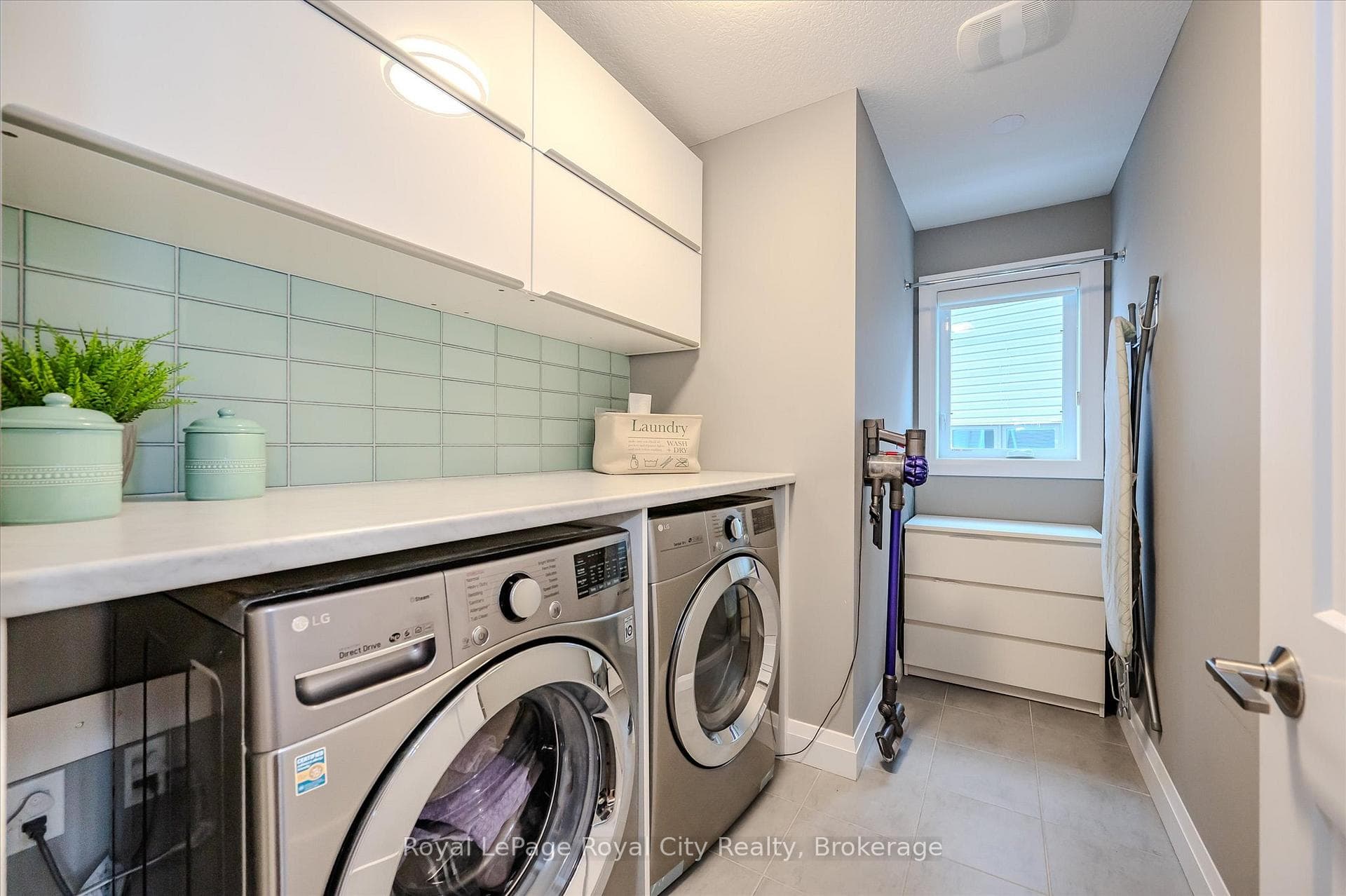 114 Lovett Lane photo 35