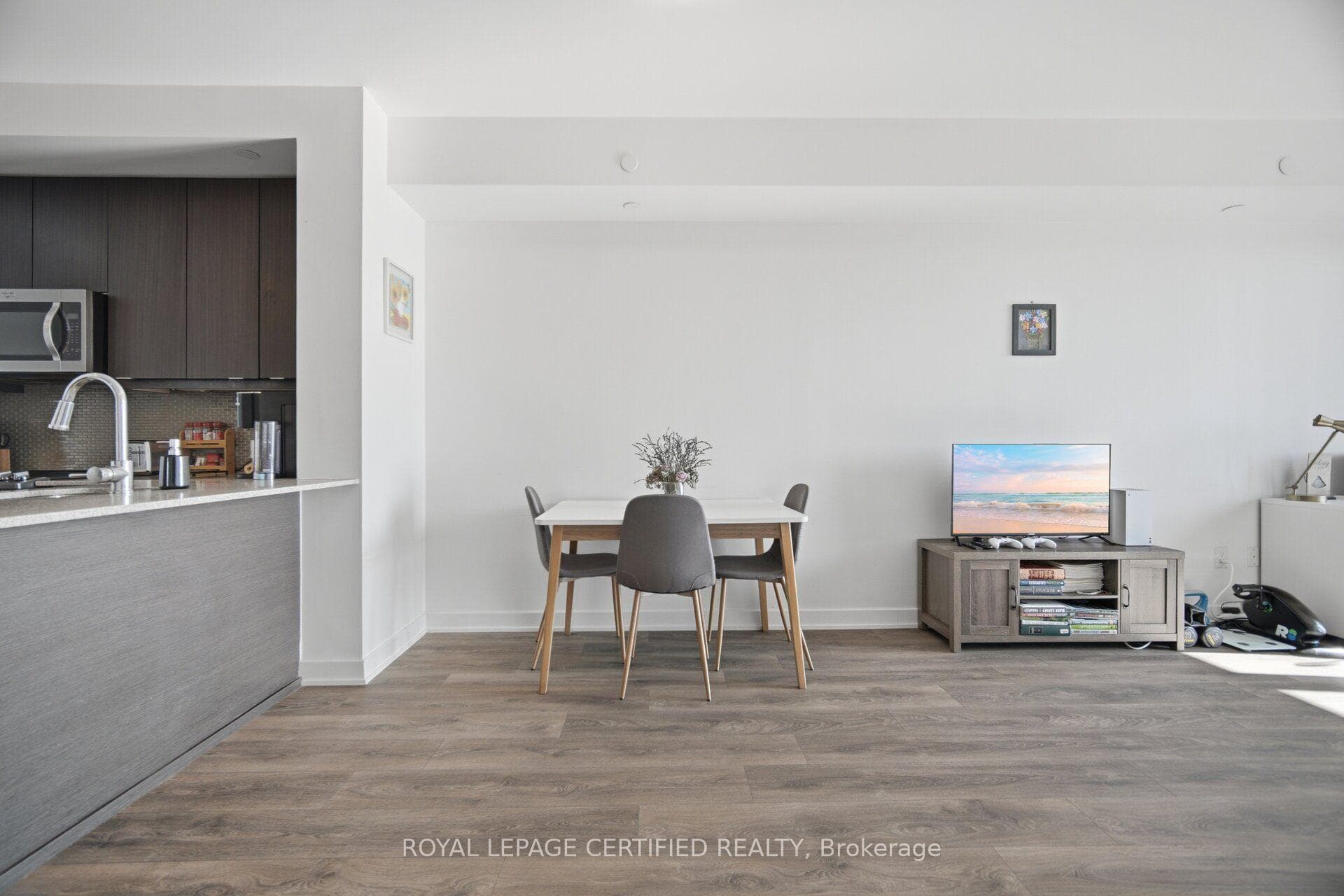 4633 Glen Erin Drive Unit 710 photo 16