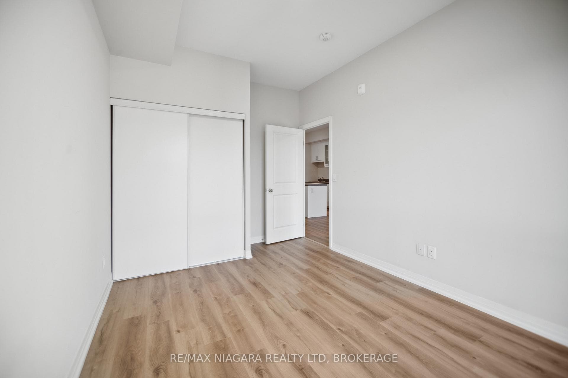 50 Herrick Avenue Unit 443 photo 8
