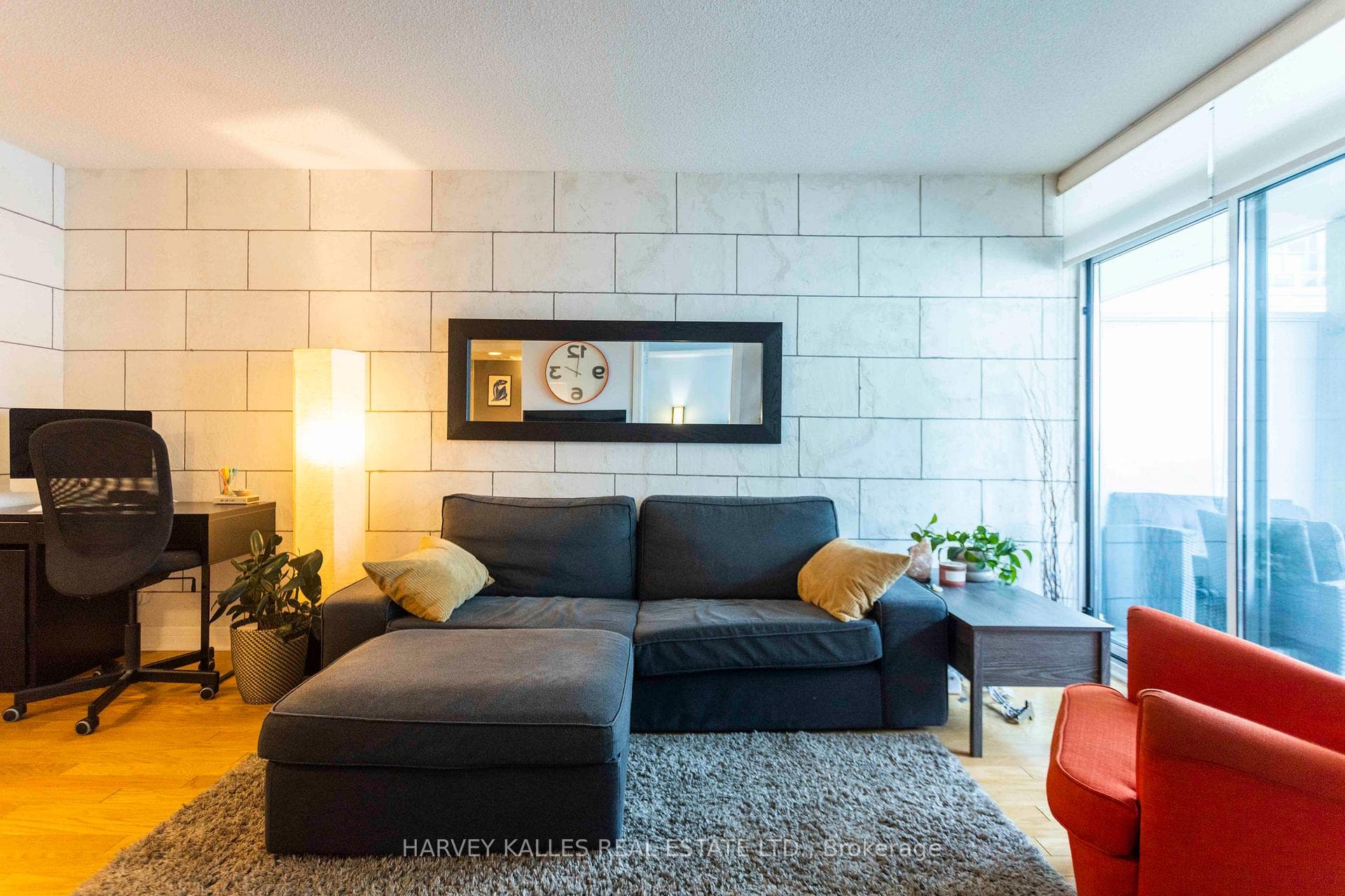 16 Harrison Garden Boulevard Unit 411 photo 8